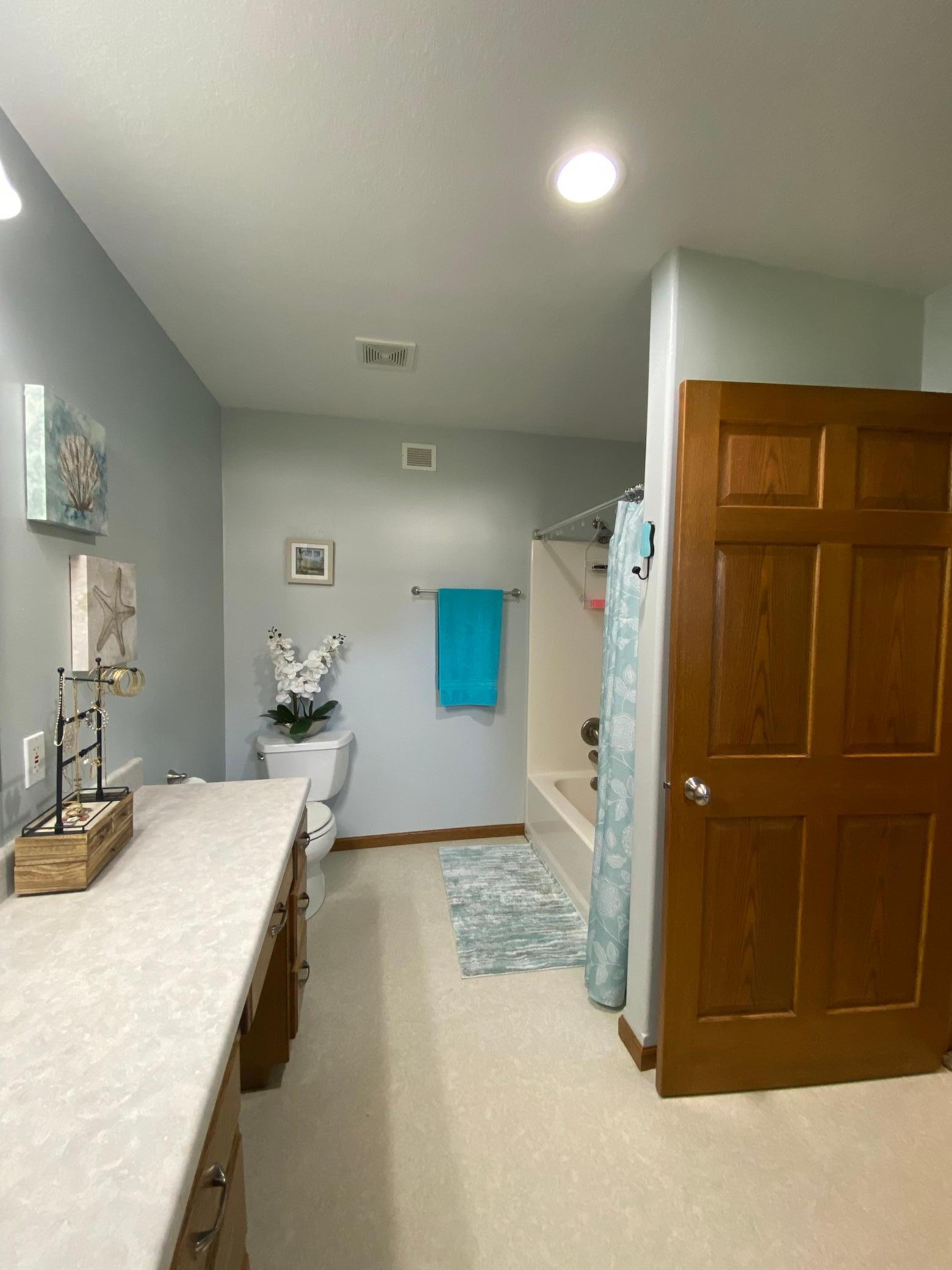 1135 Schaap Drive