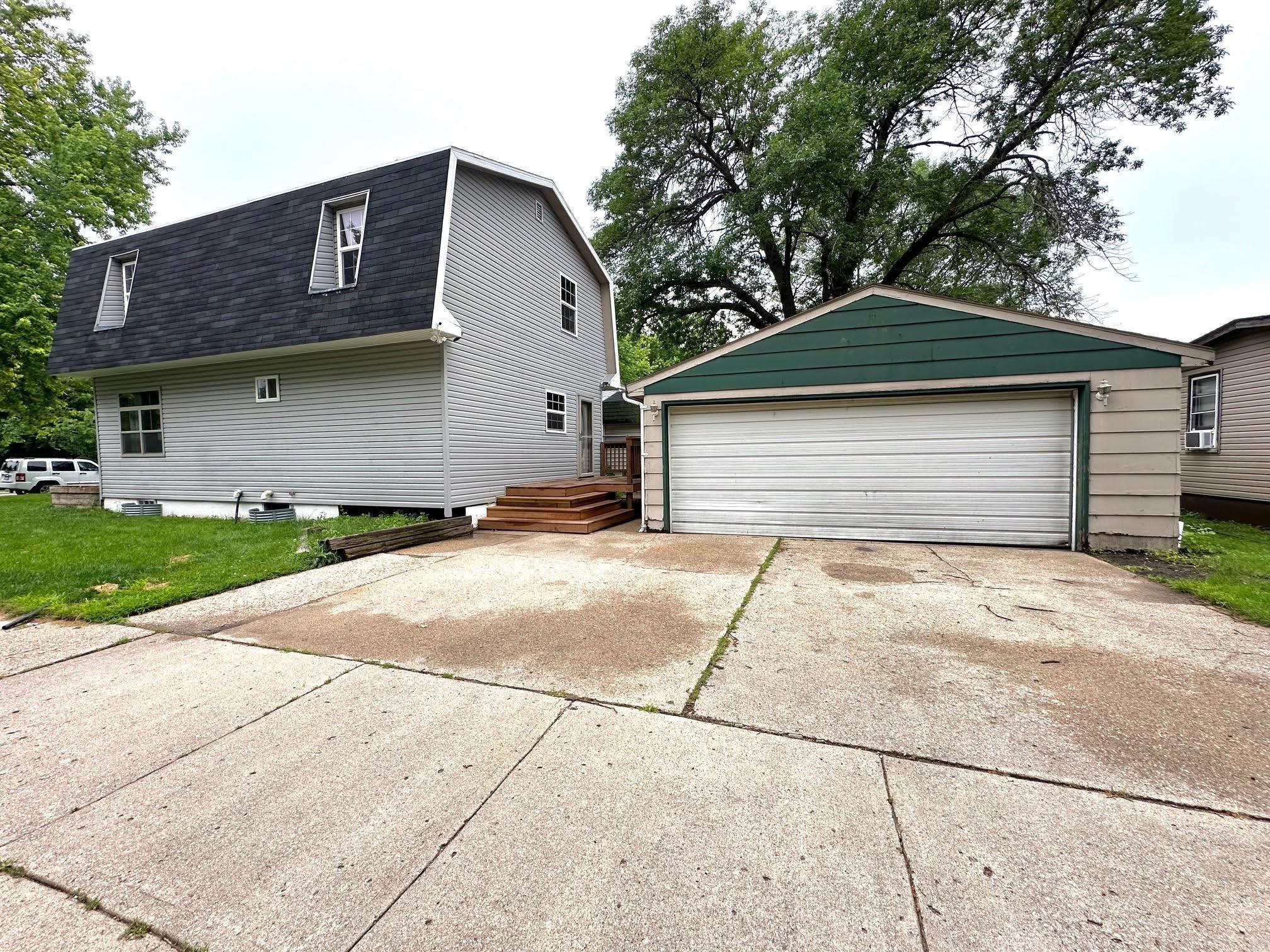 337 W Okabena Street