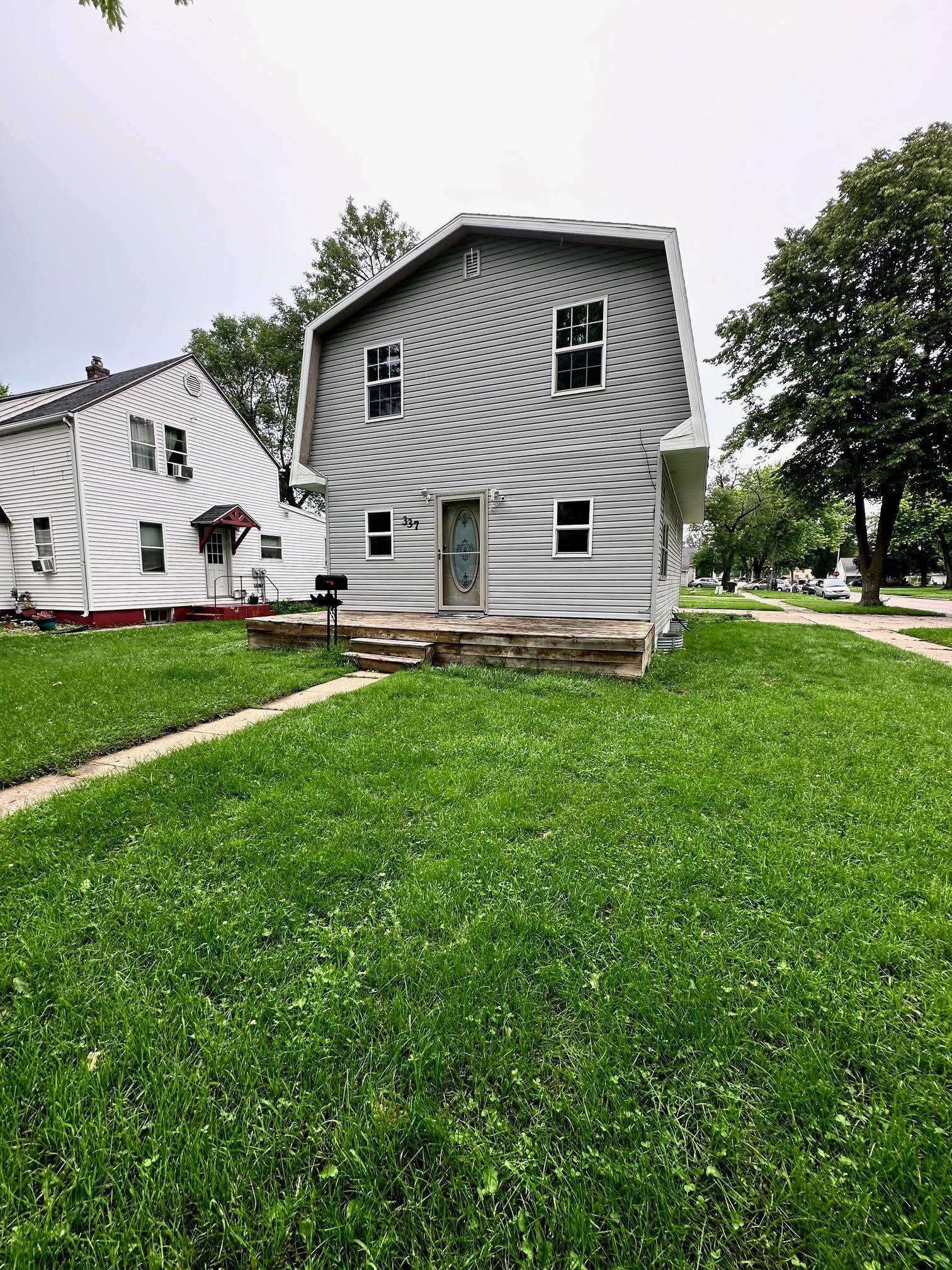 337 W Okabena Street