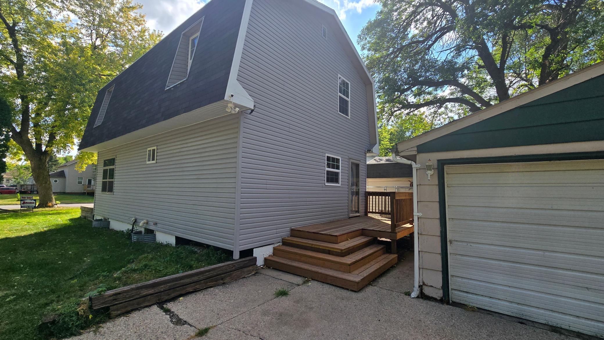 337 W Okabena Street