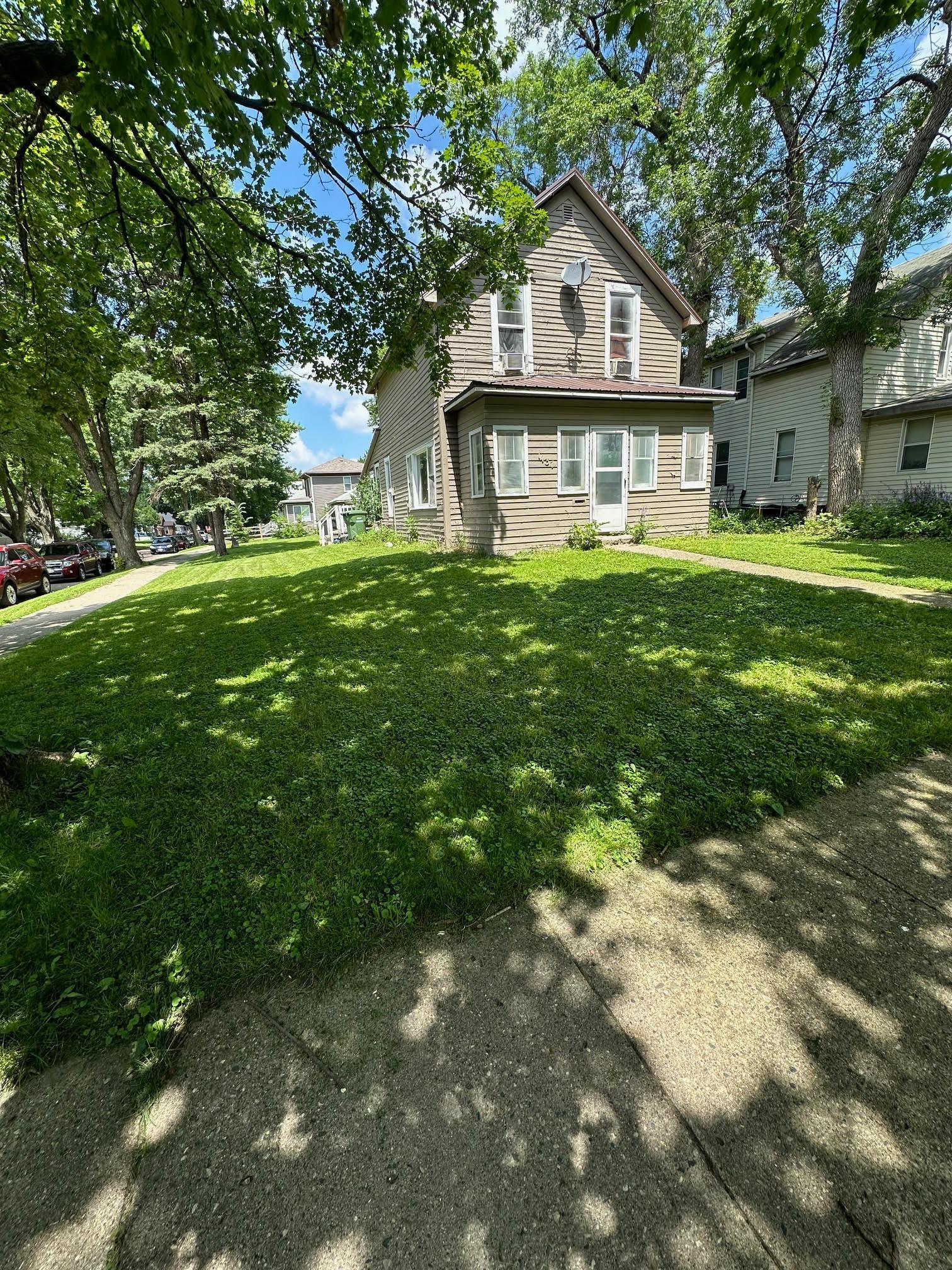 1437 Okabena Street