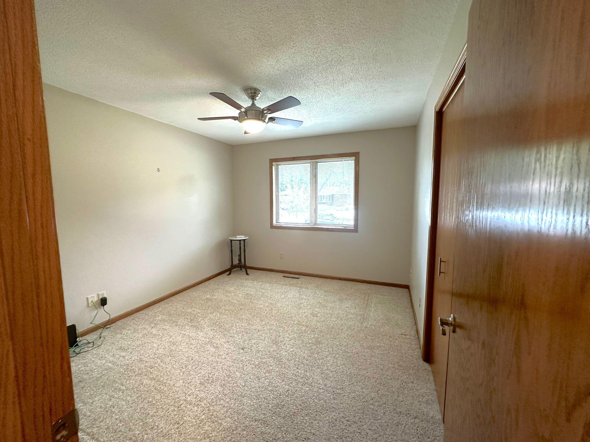 1279 Maplewood Drive