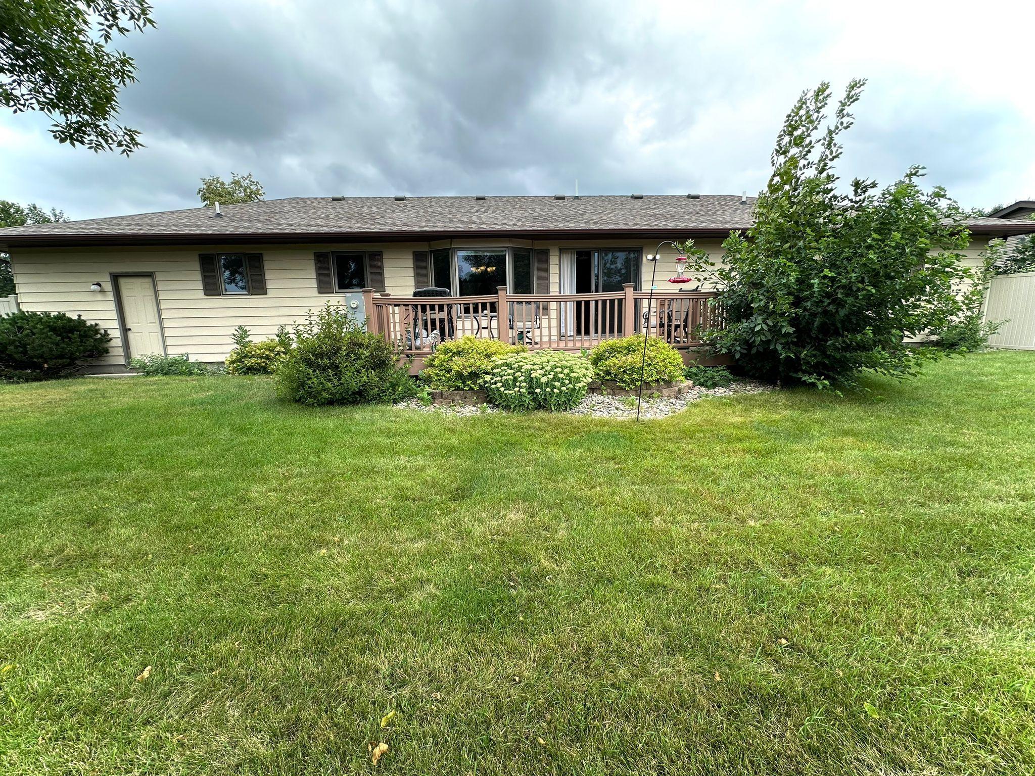 1279 Maplewood Drive