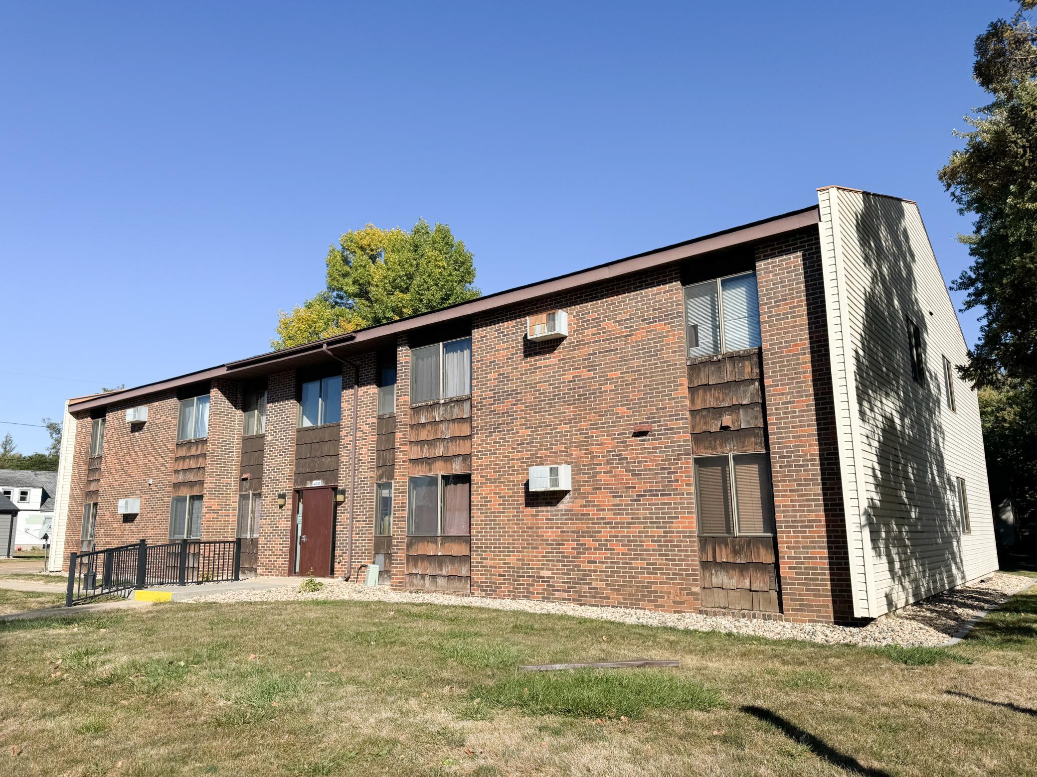 400 2nd Street