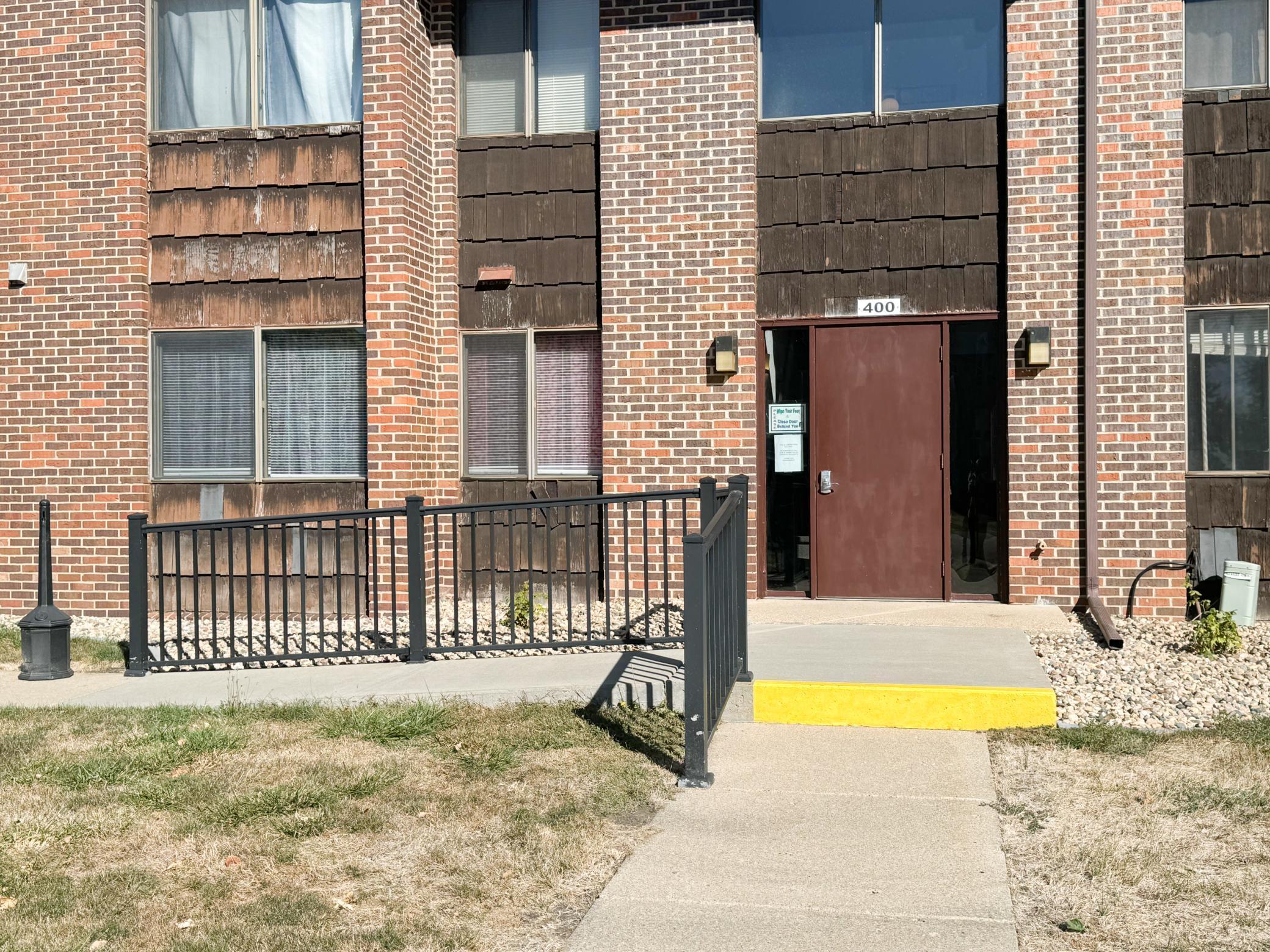 400 2nd Street
