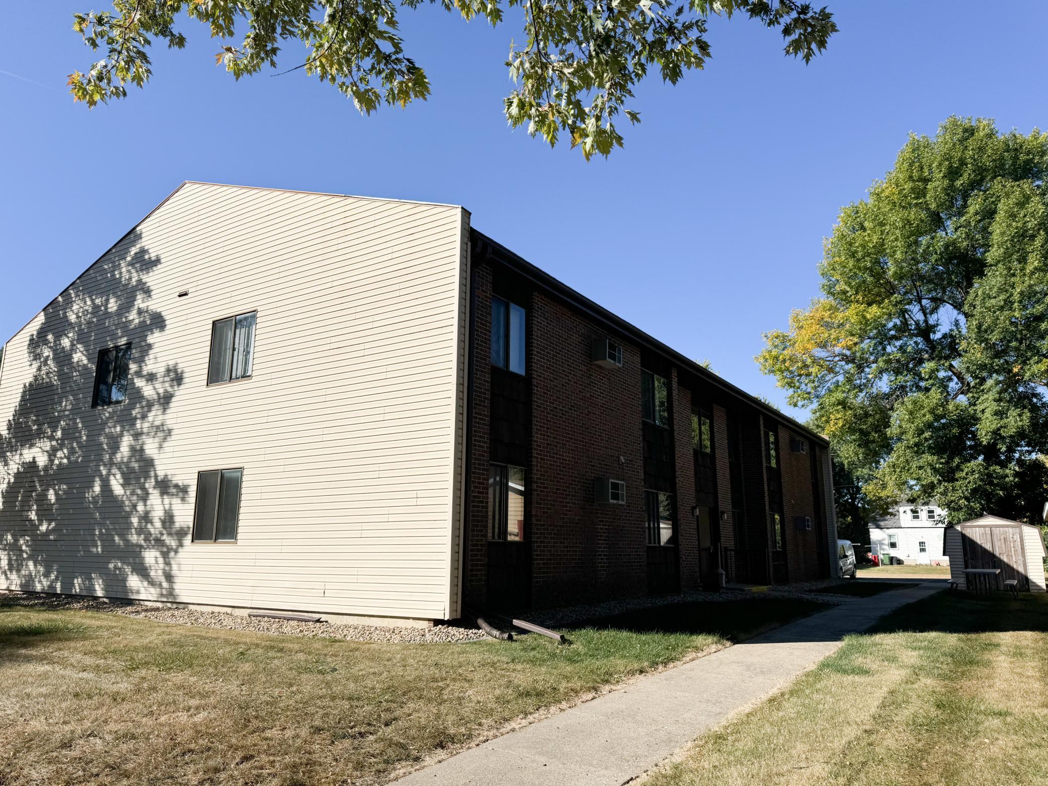400 2nd Street