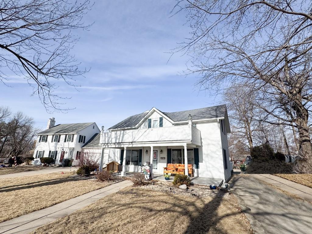 117 Lake Avenue