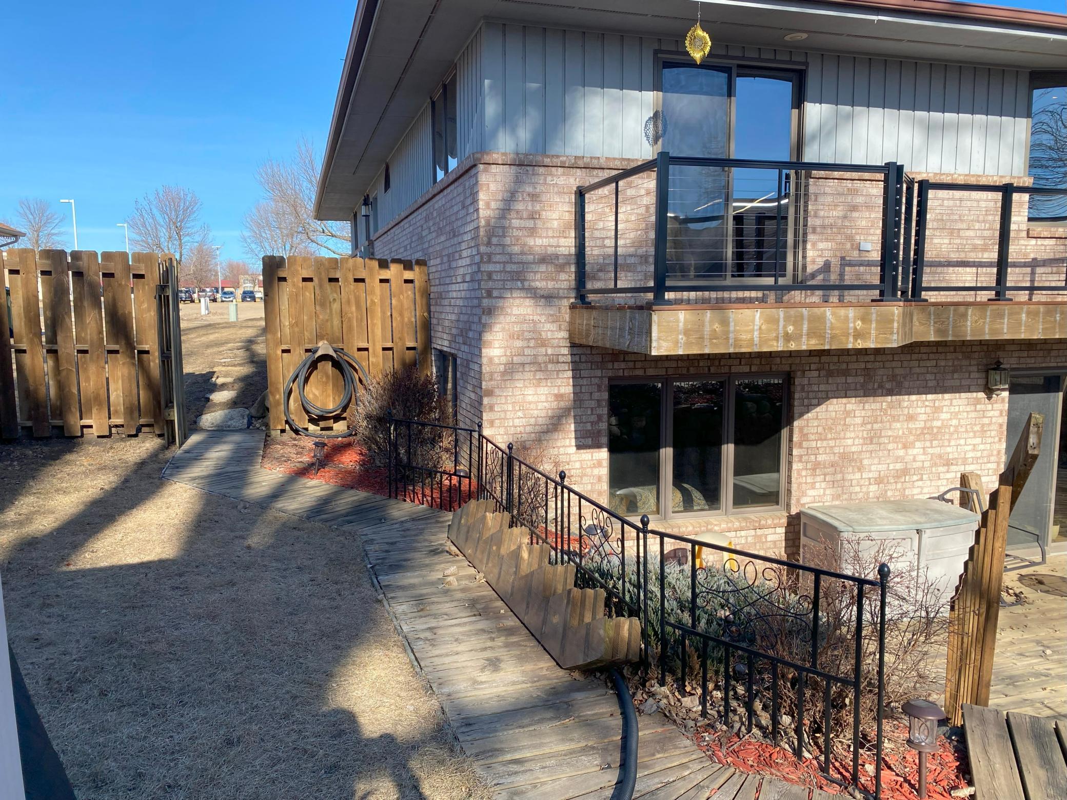 1059 Lexington Avenue