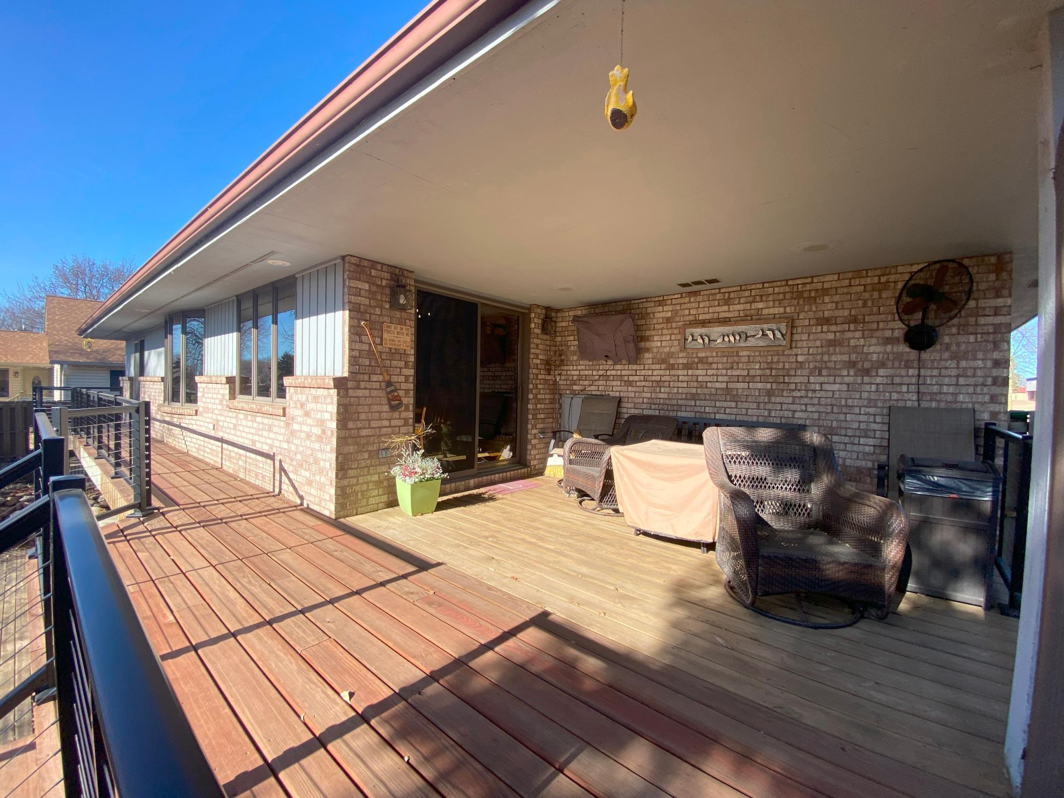 1059 Lexington Avenue