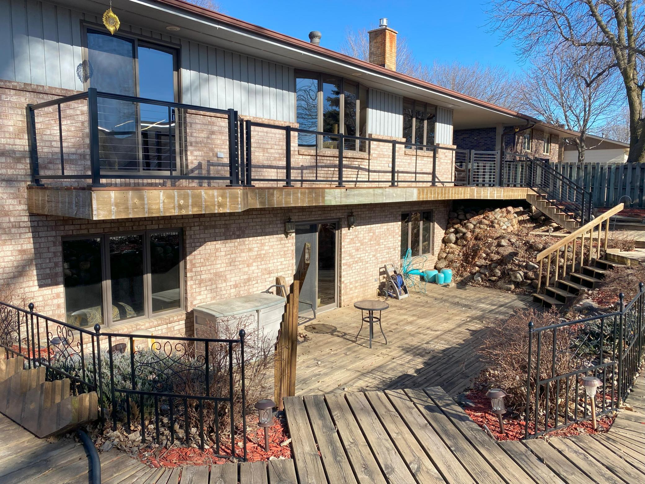 1059 Lexington Avenue