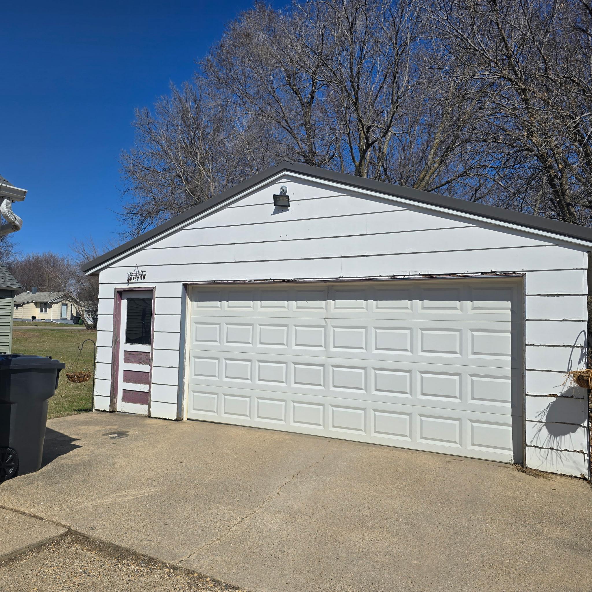 832 Godfrey Street