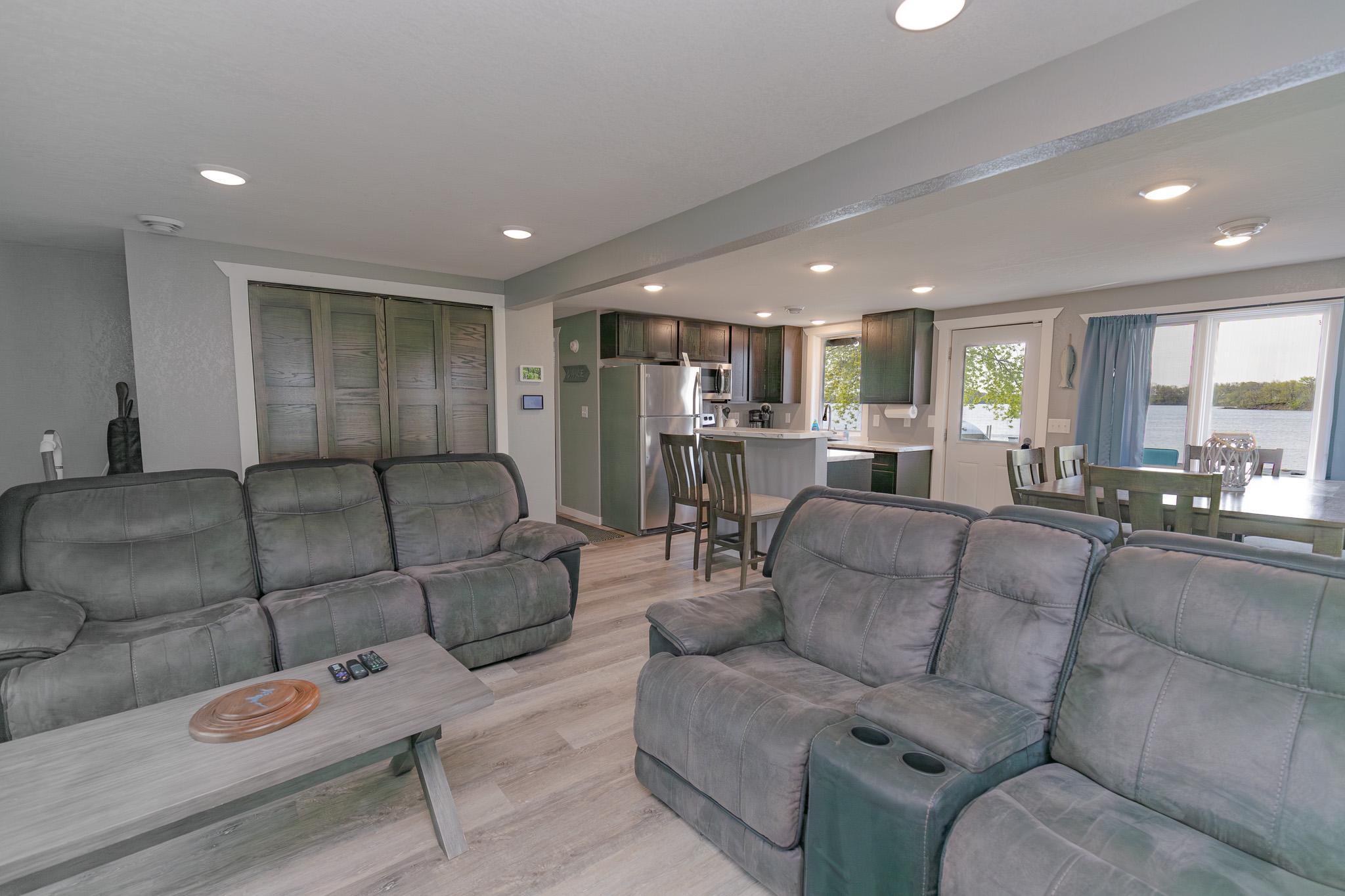 43 Blue Stem Road