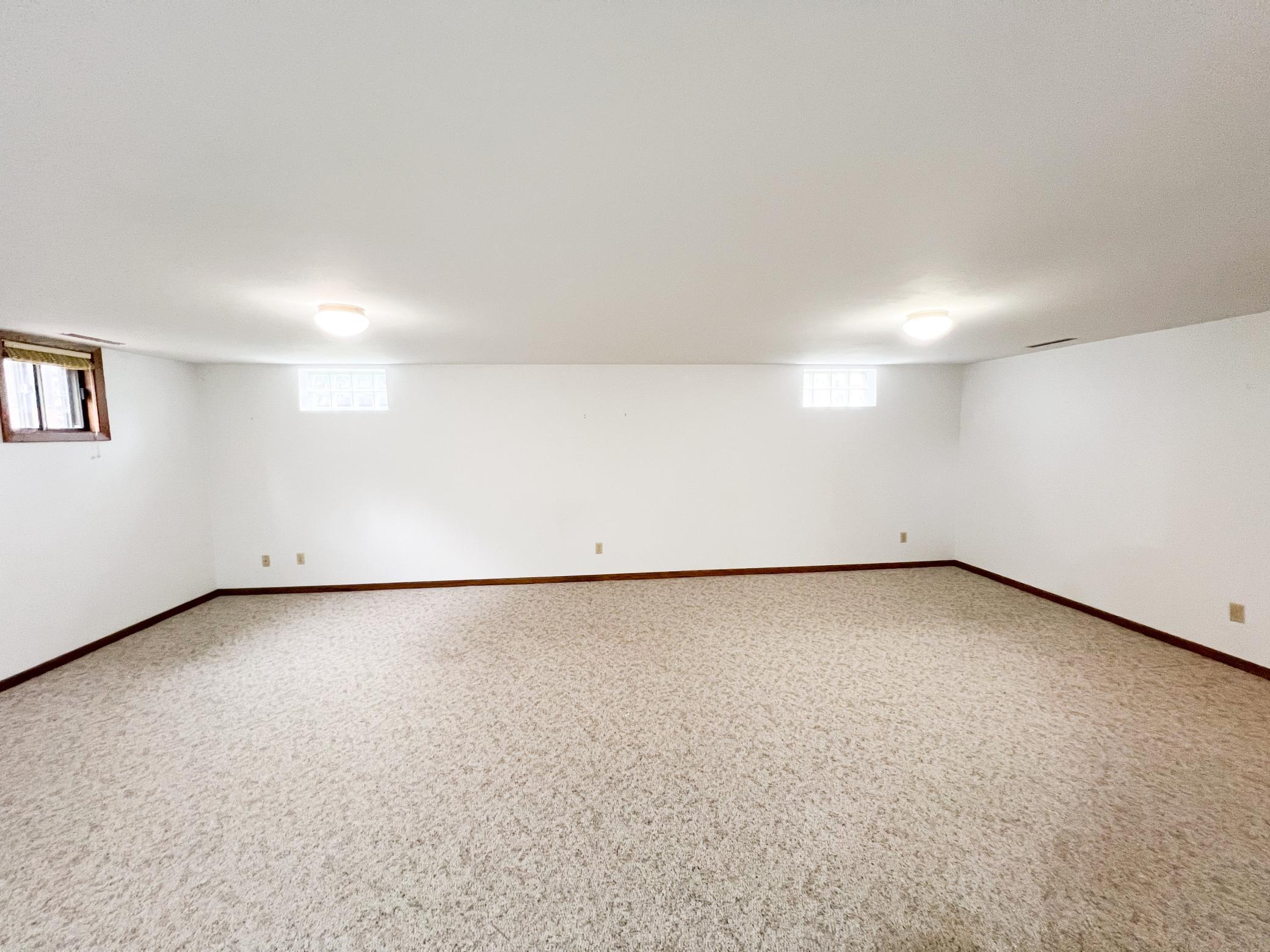 1950 Summit Avenue