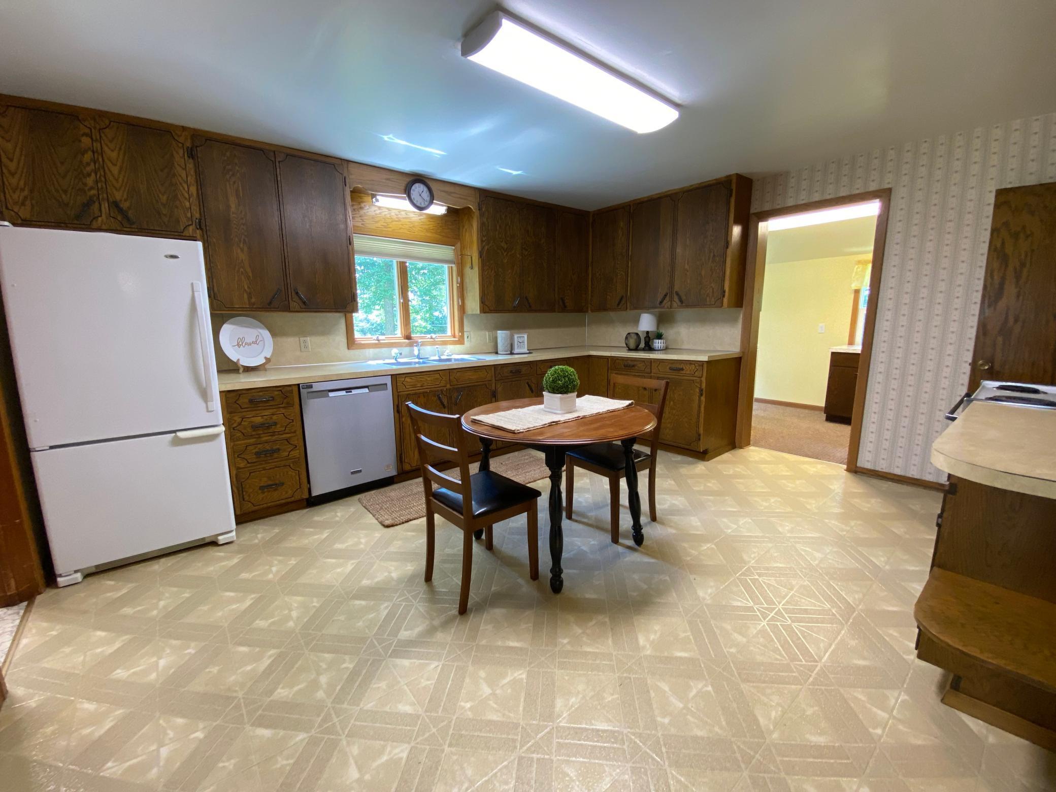 38547 240th Street