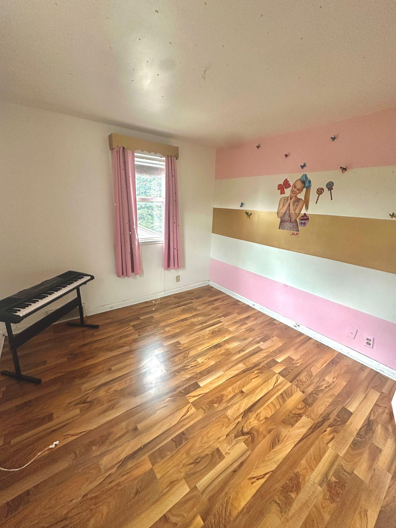 236 Lakehill Drive