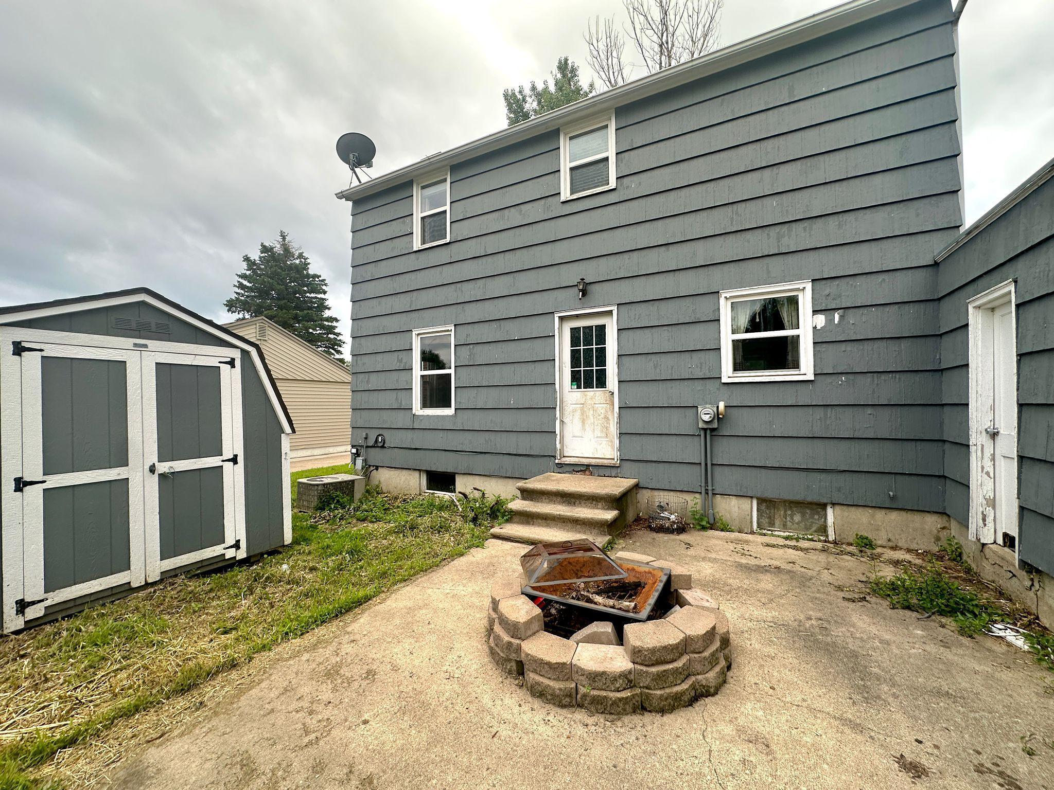 236 Lakehill Drive