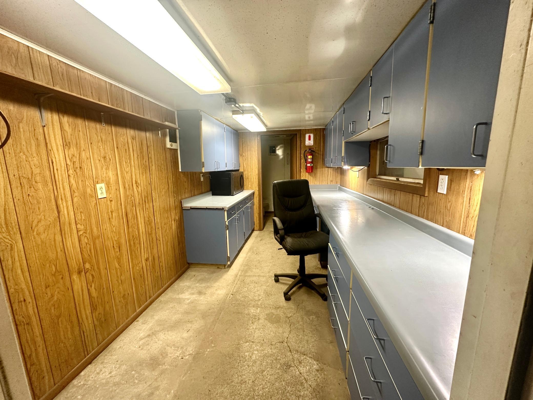 139 2nd Ave