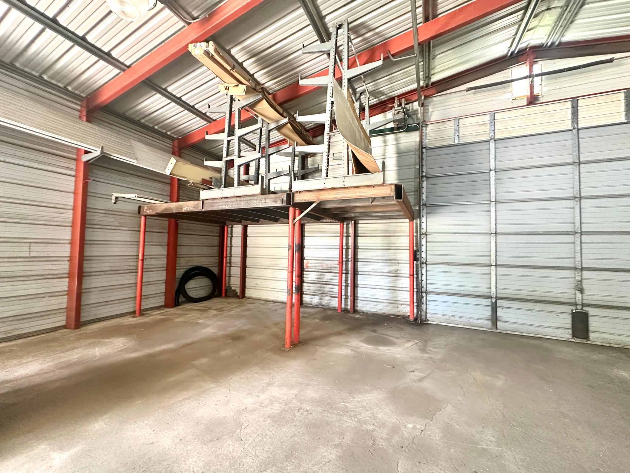 139 2nd Ave
