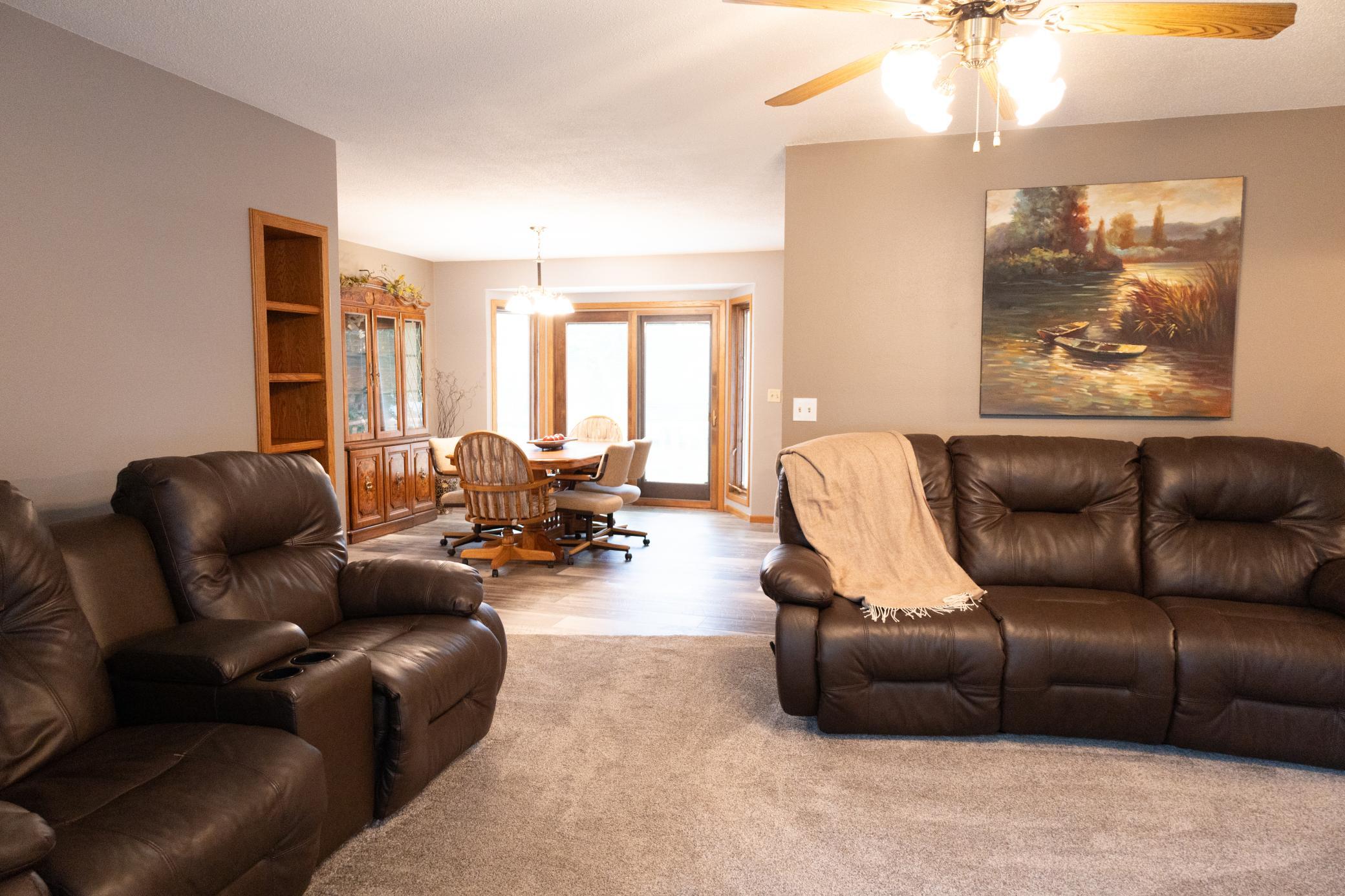 601 Lafayette Avenue S