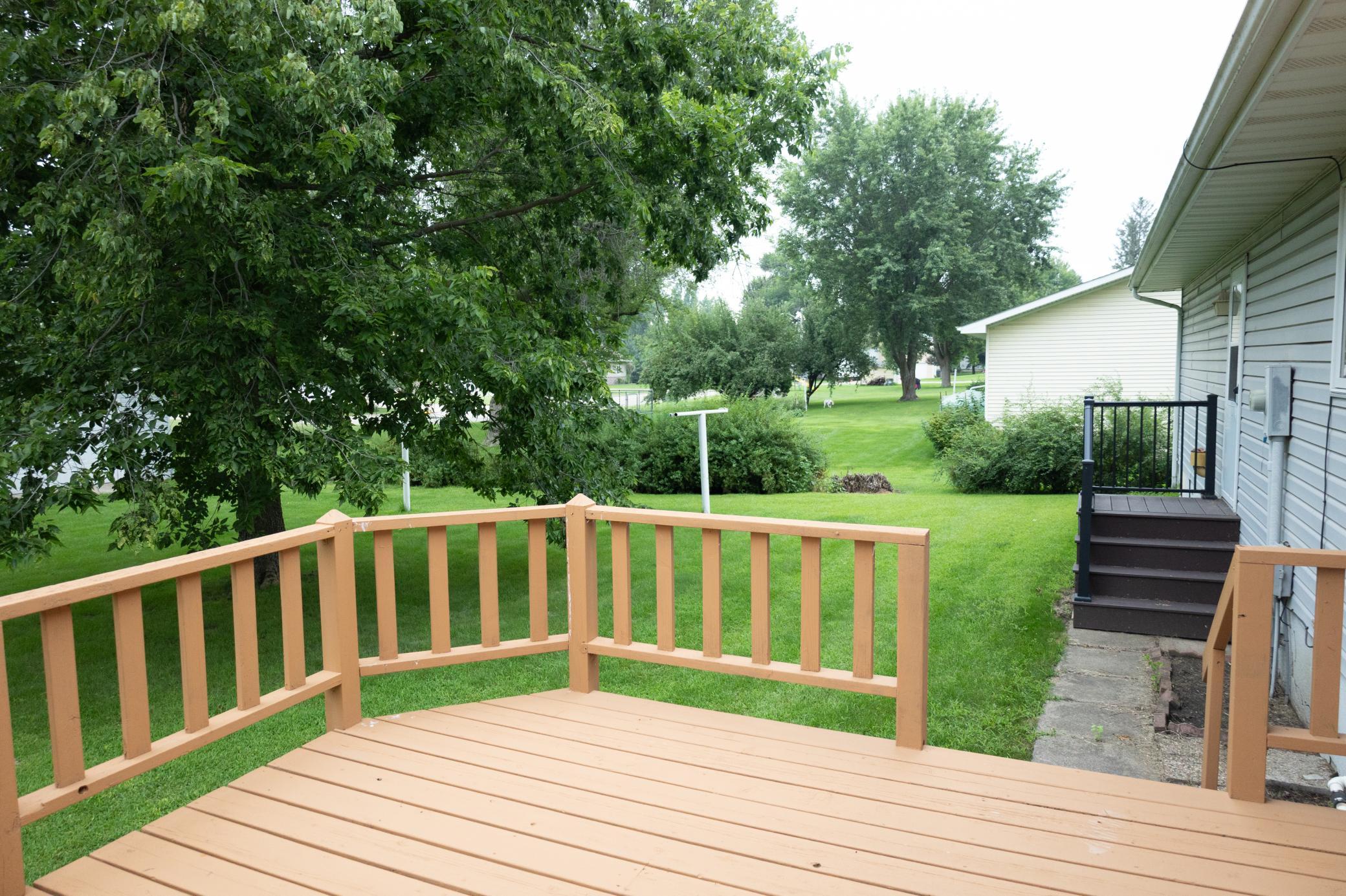 601 Lafayette Avenue S