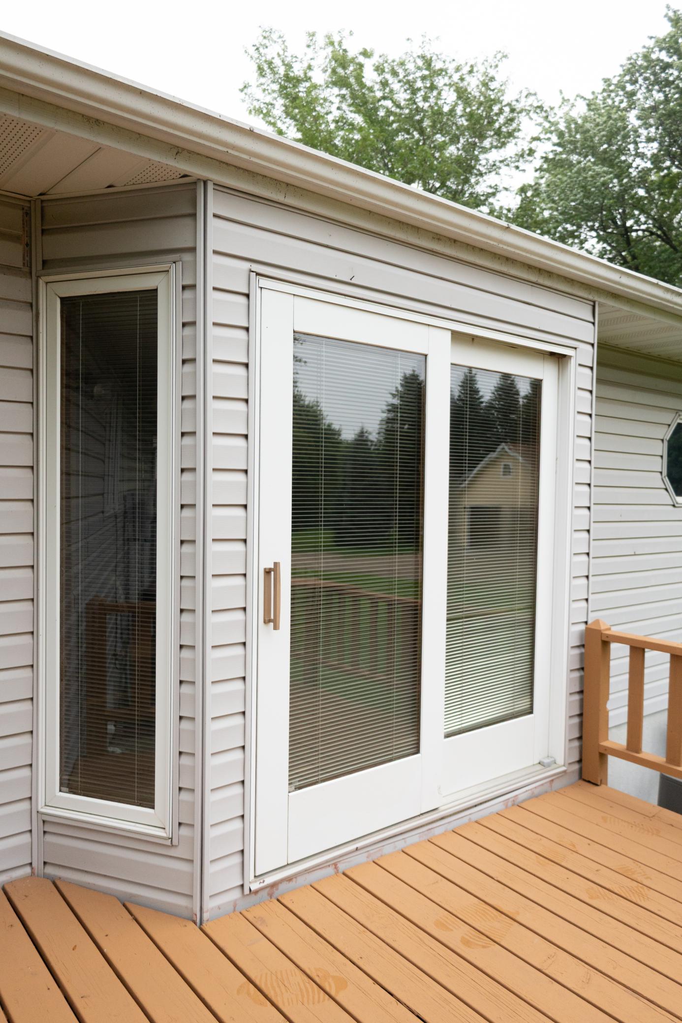 601 Lafayette Avenue S