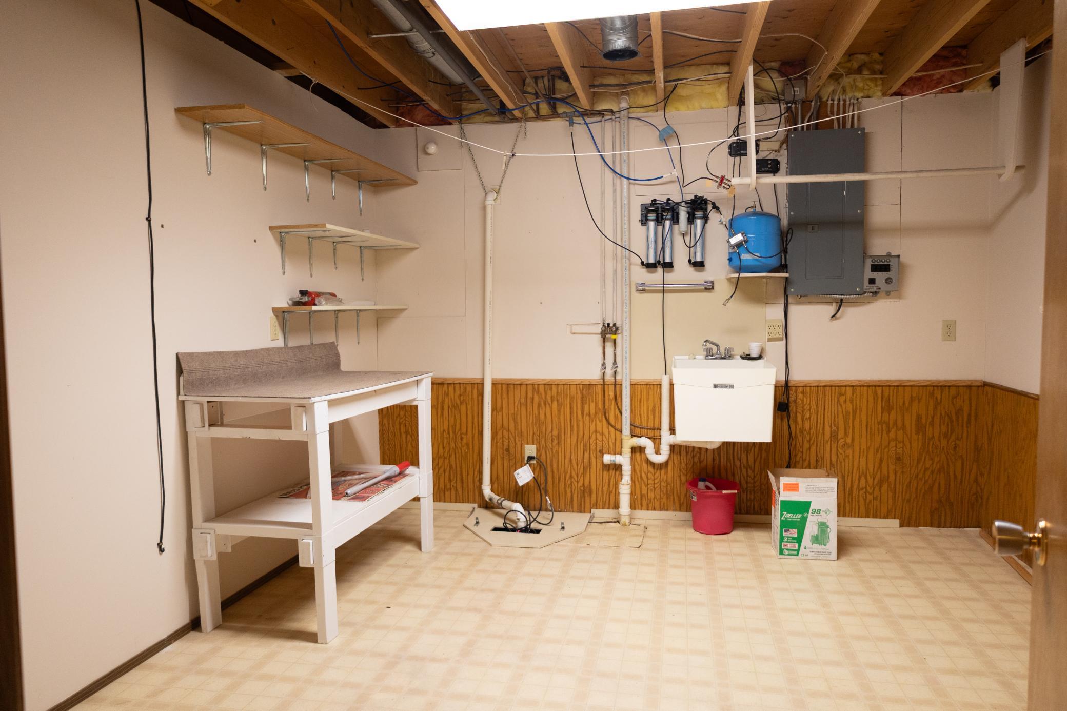 601 Lafayette Avenue S