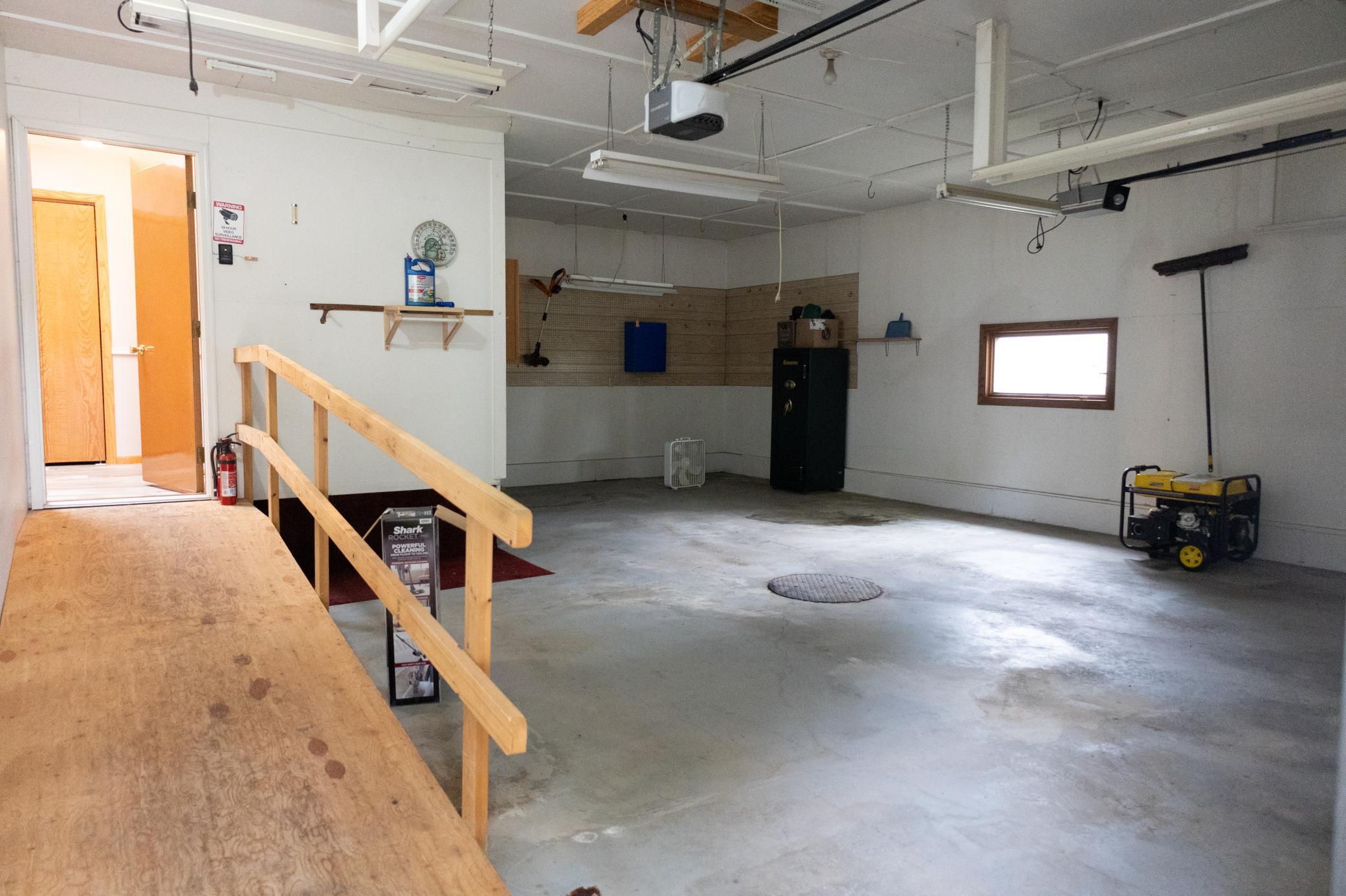 601 Lafayette Avenue S