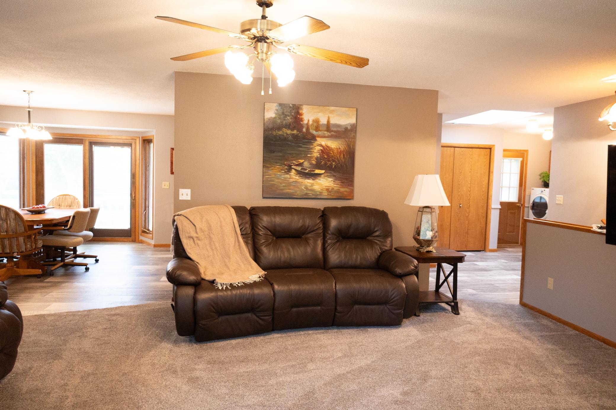 601 Lafayette Avenue S