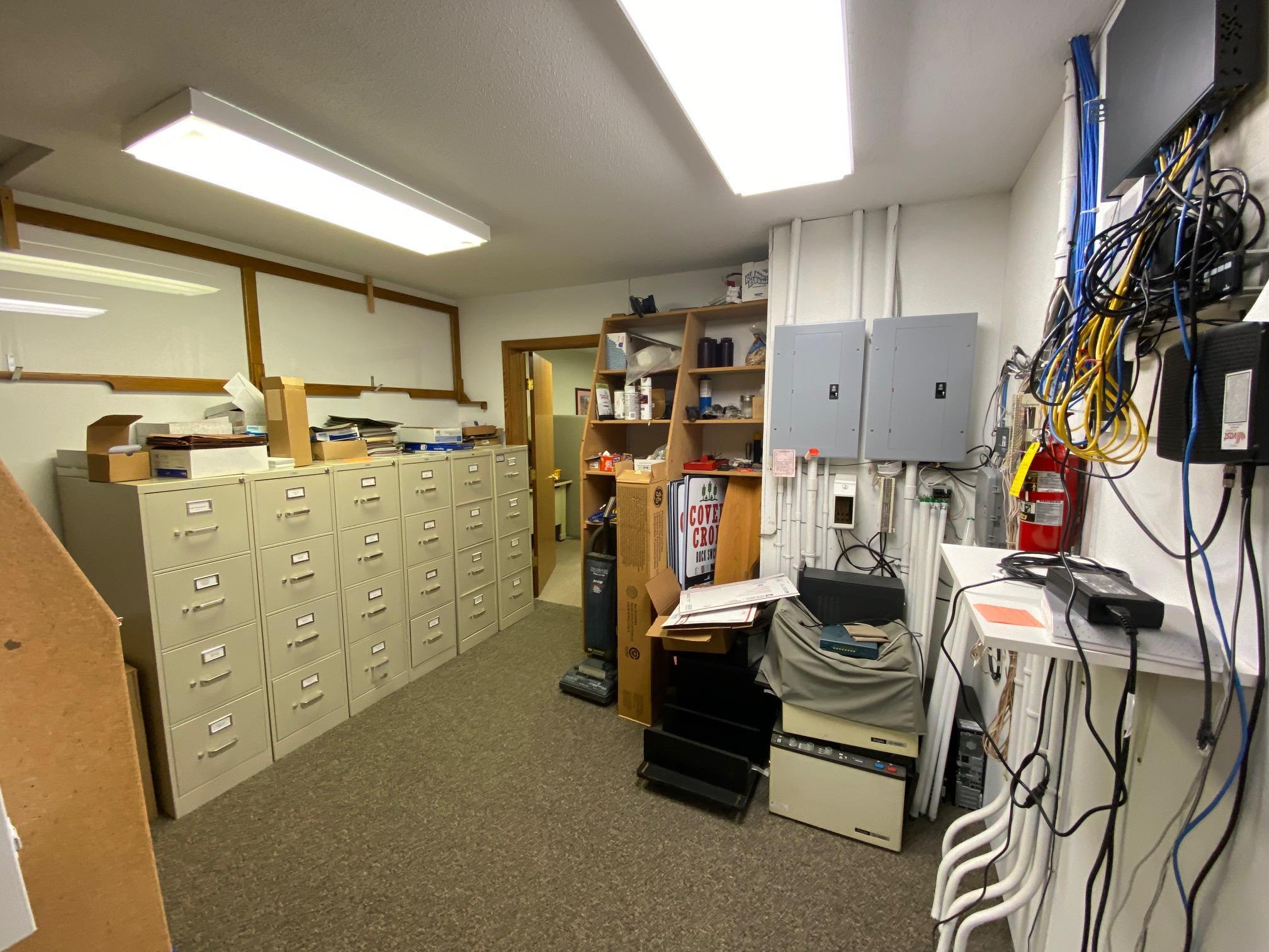 311 W Gabrielson Road Unit: 4 & 5