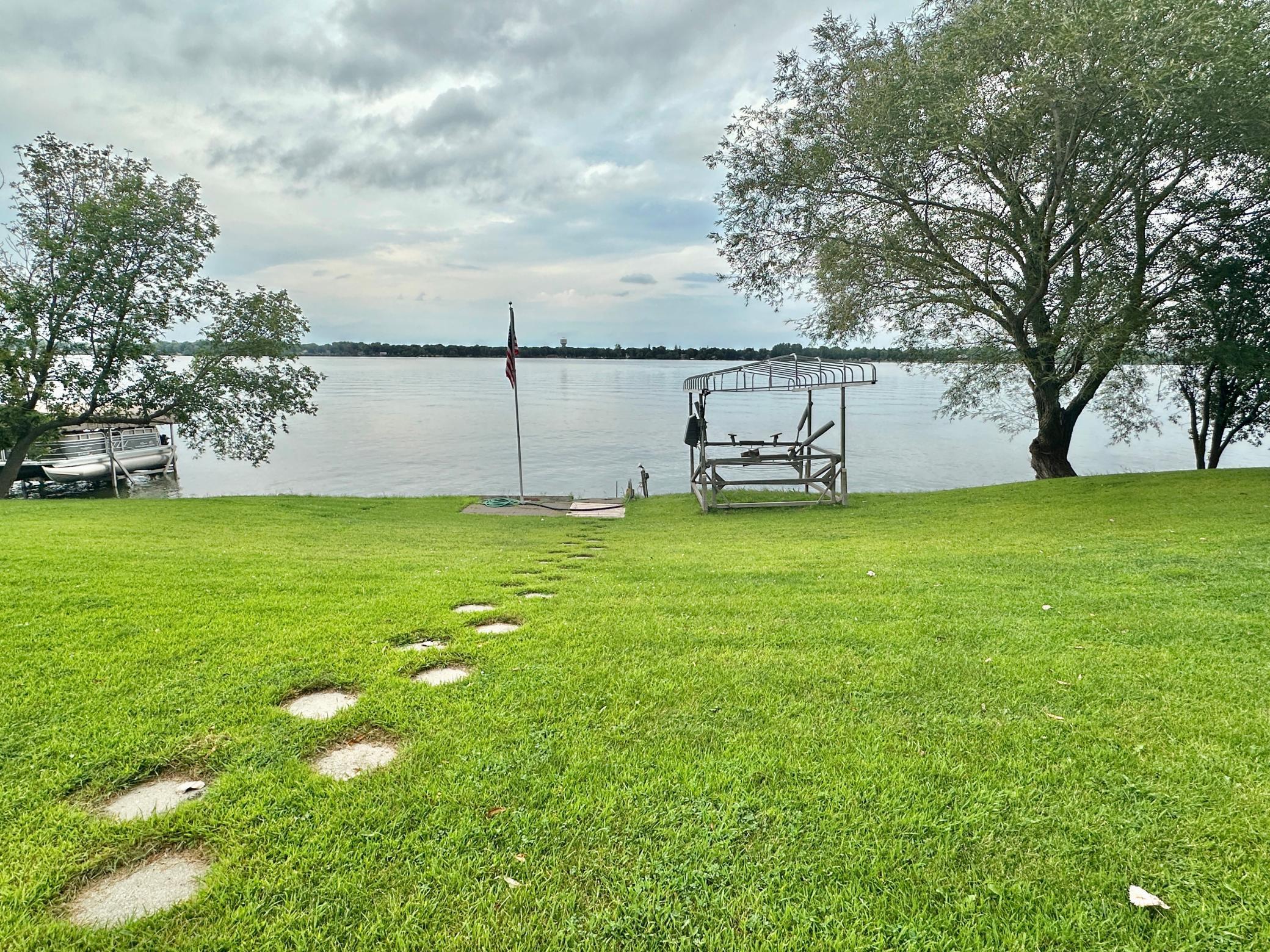 1206 S Shore Drive