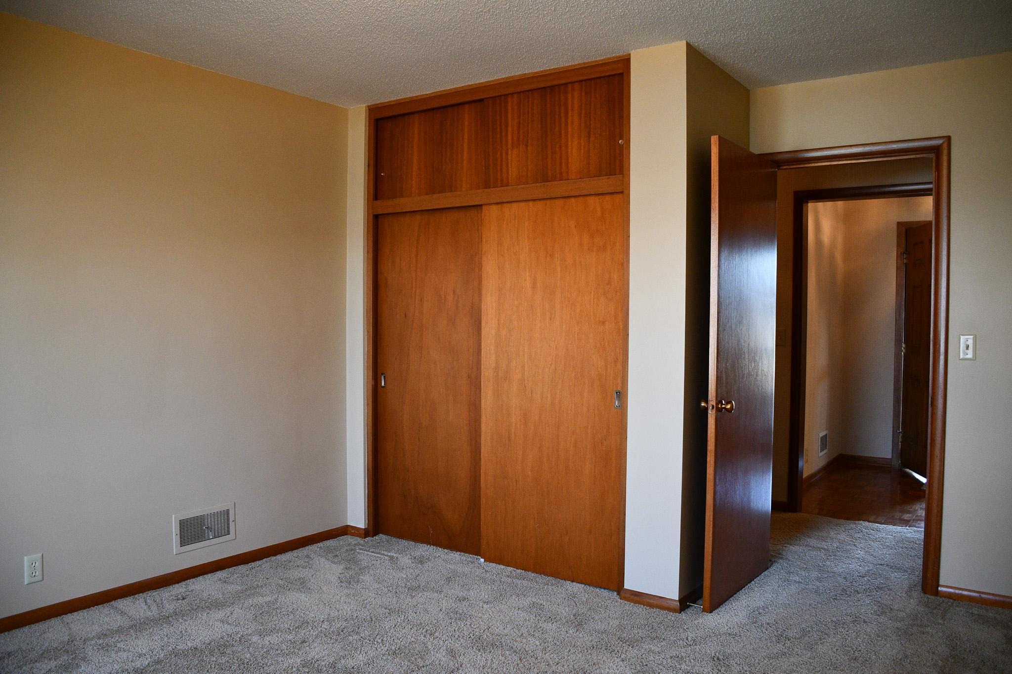 1206 S Shore Drive