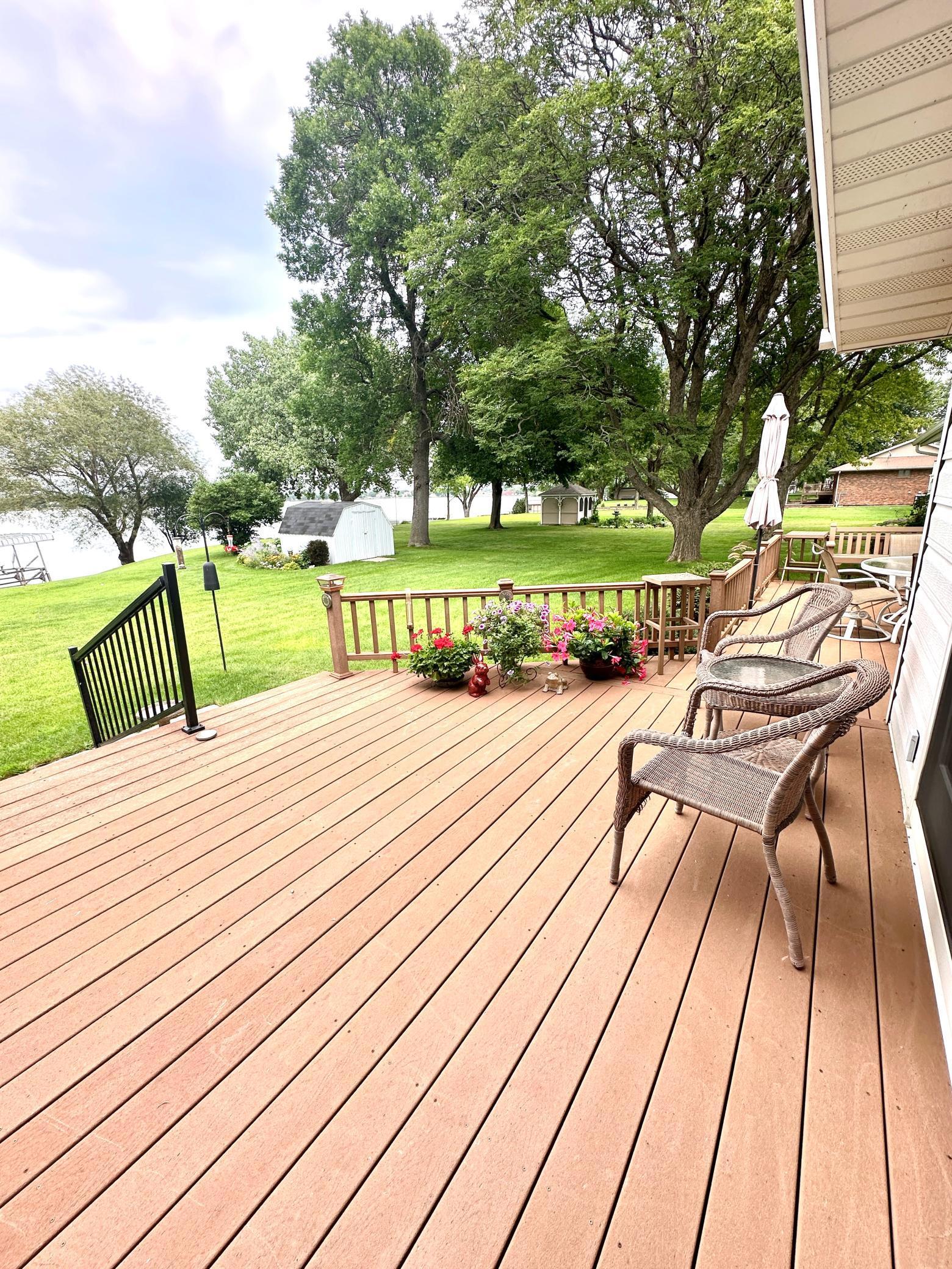 1206 S Shore Drive