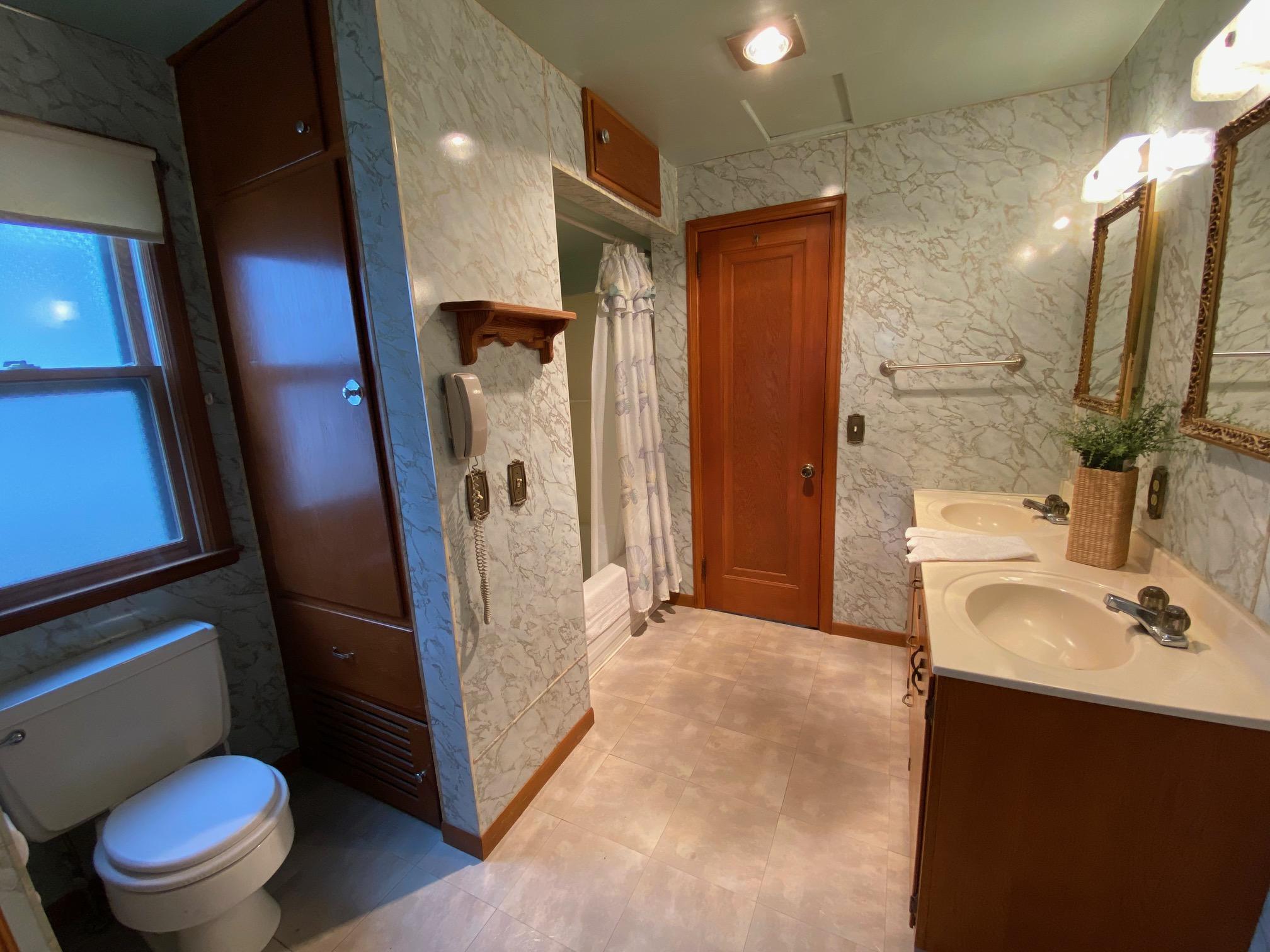 1307 Humiston Avenue