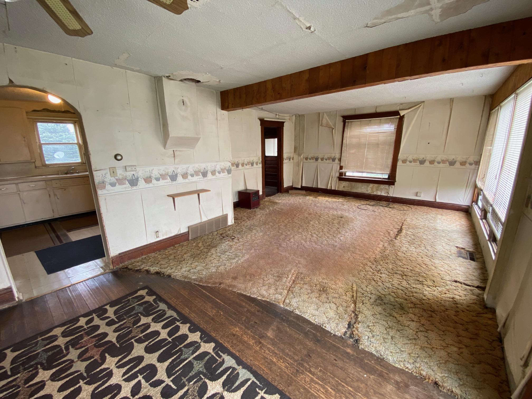 21491 Sundberg Avenue