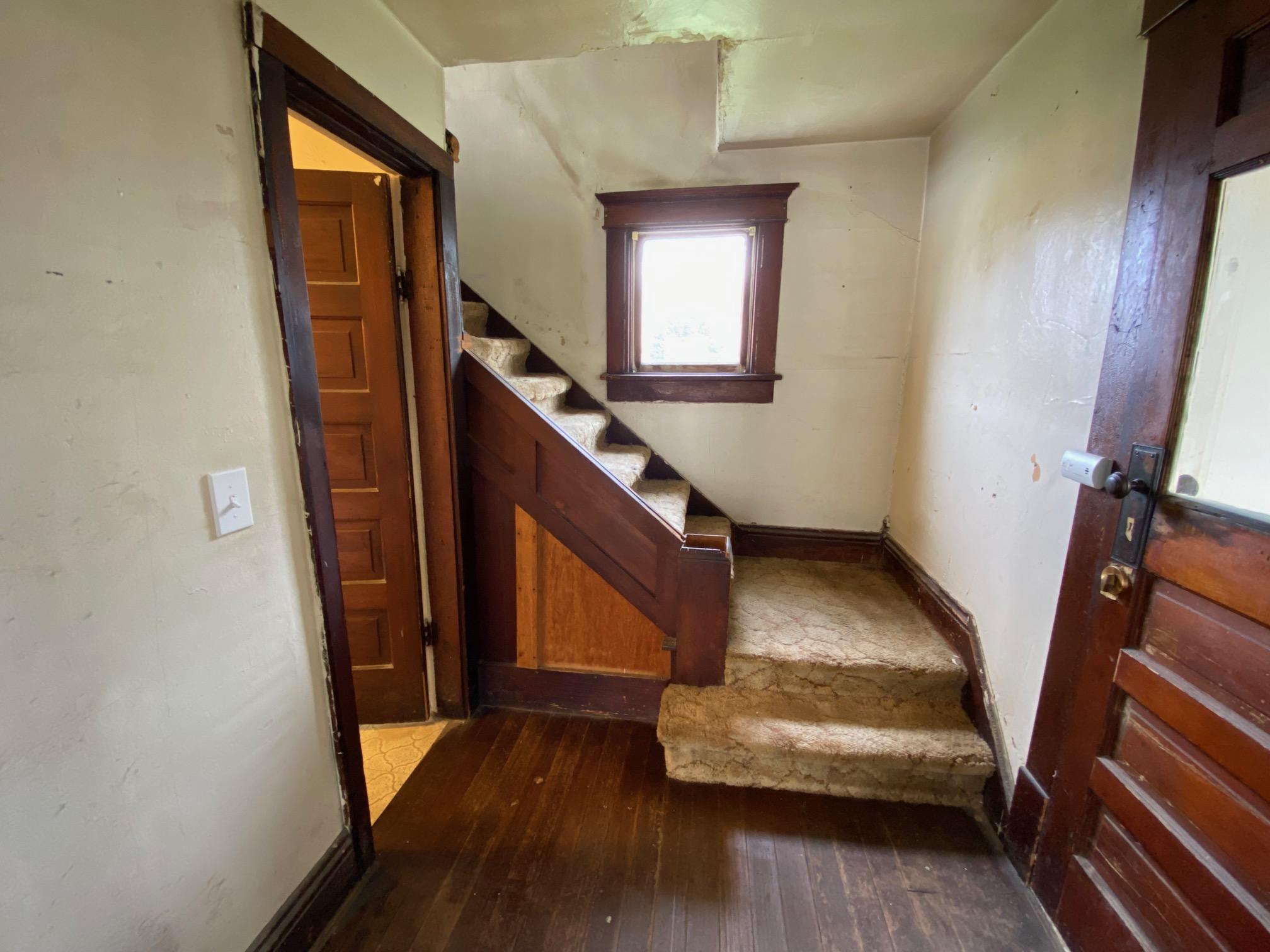 21491 Sundberg Avenue