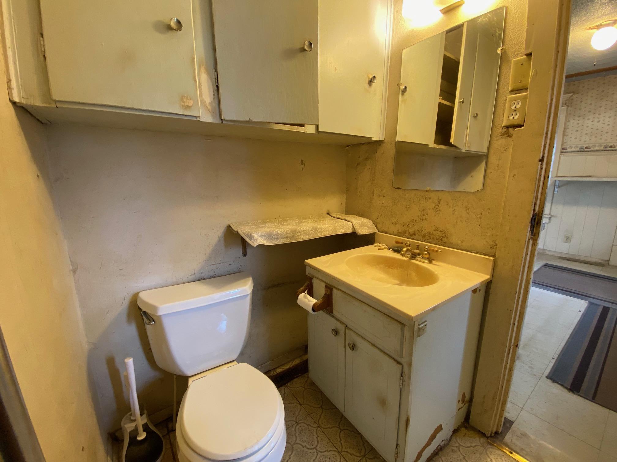 21491 Sundberg Avenue