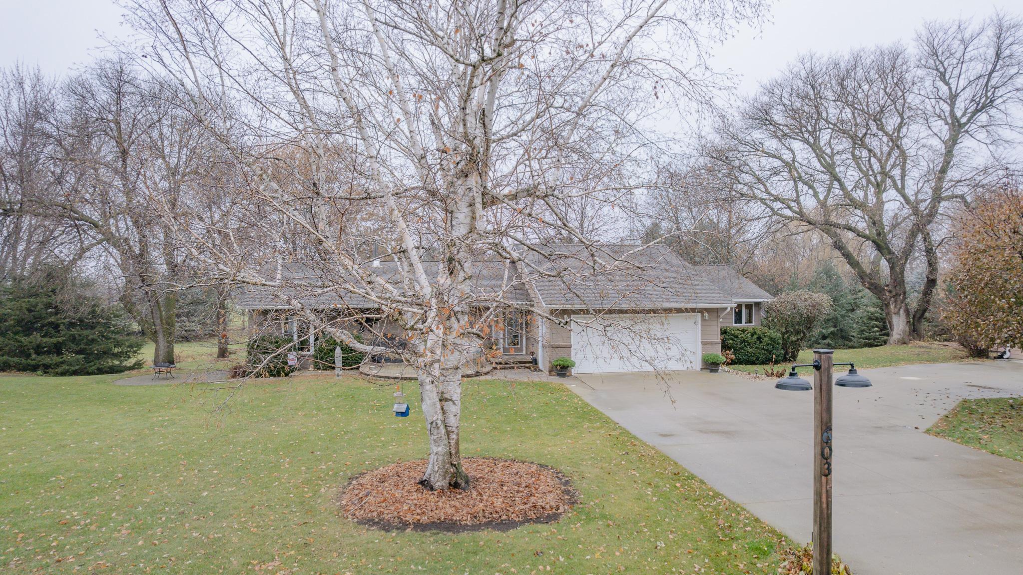 603 Lafayette Avenue S