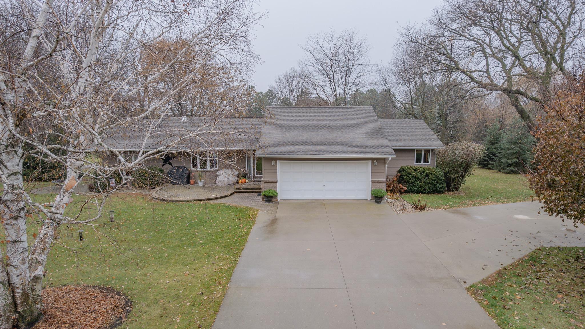 603 Lafayette Avenue S