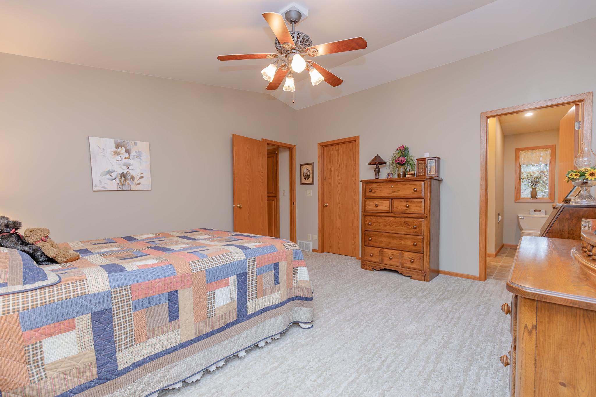 603 Lafayette Avenue S