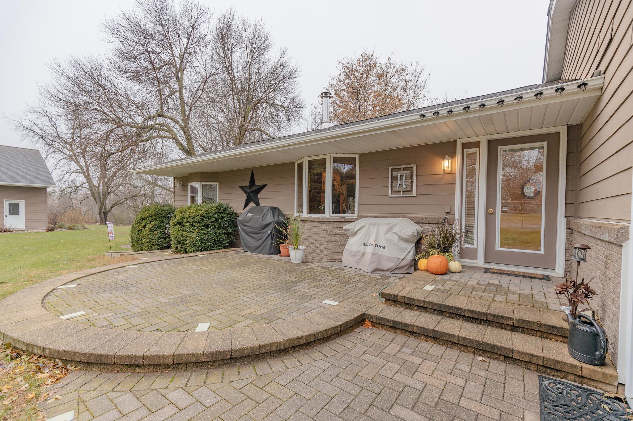 603 Lafayette Avenue S