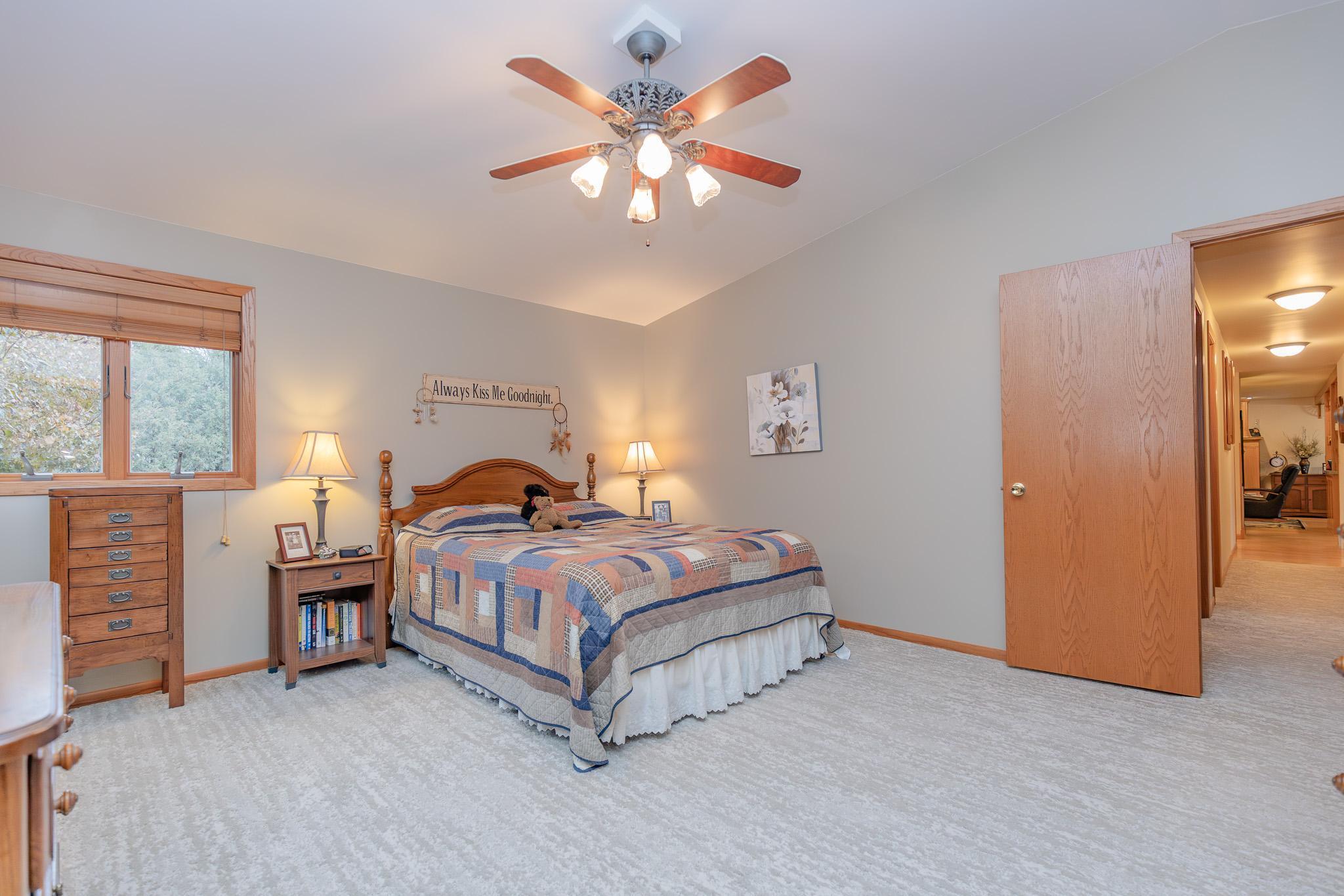 603 Lafayette Avenue S