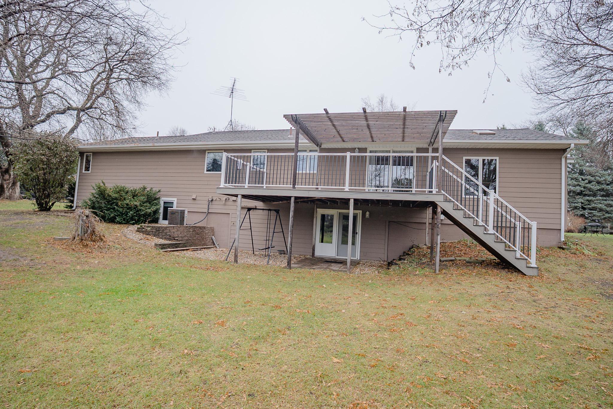 603 Lafayette Avenue S