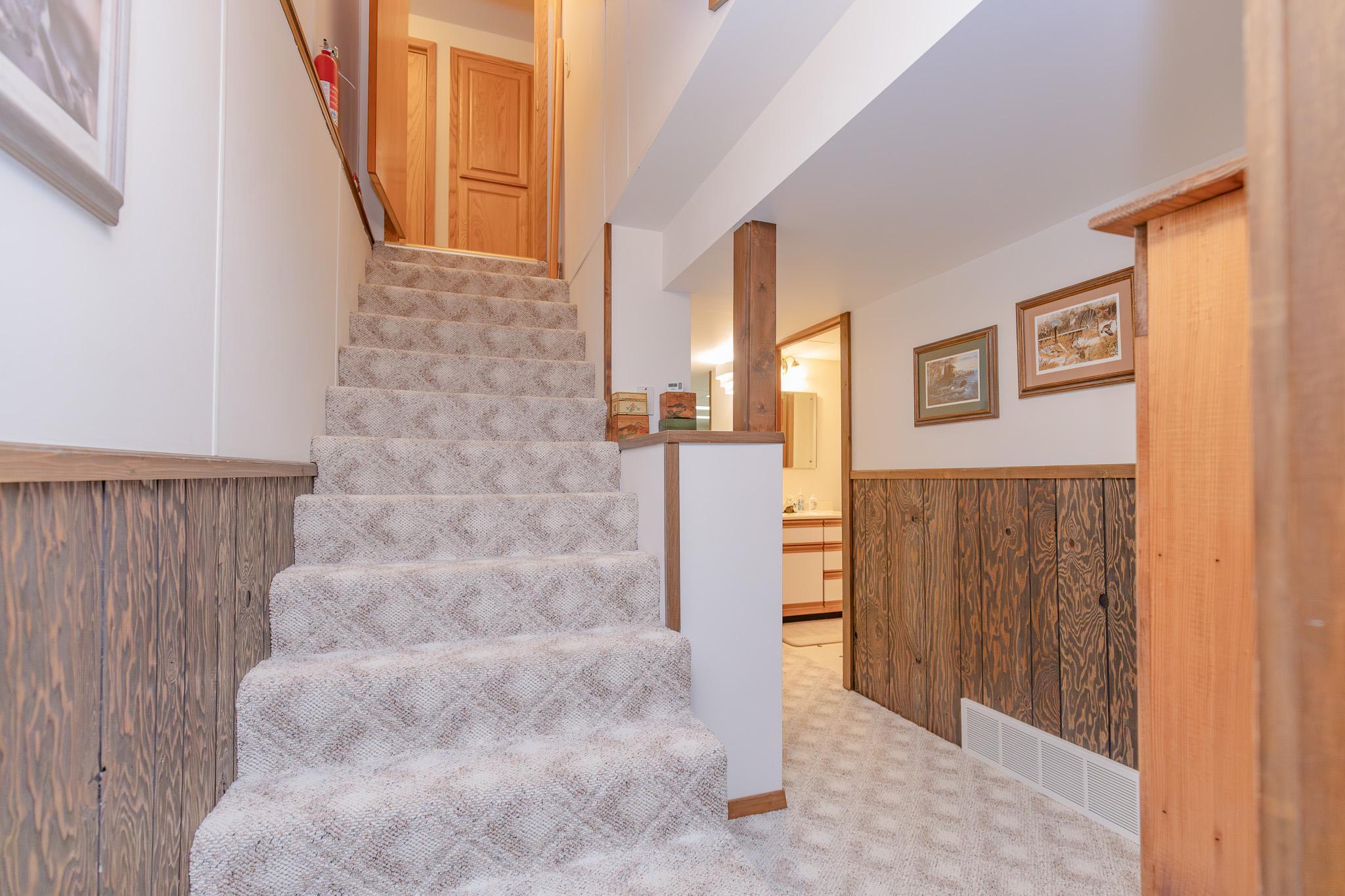 603 Lafayette Avenue S