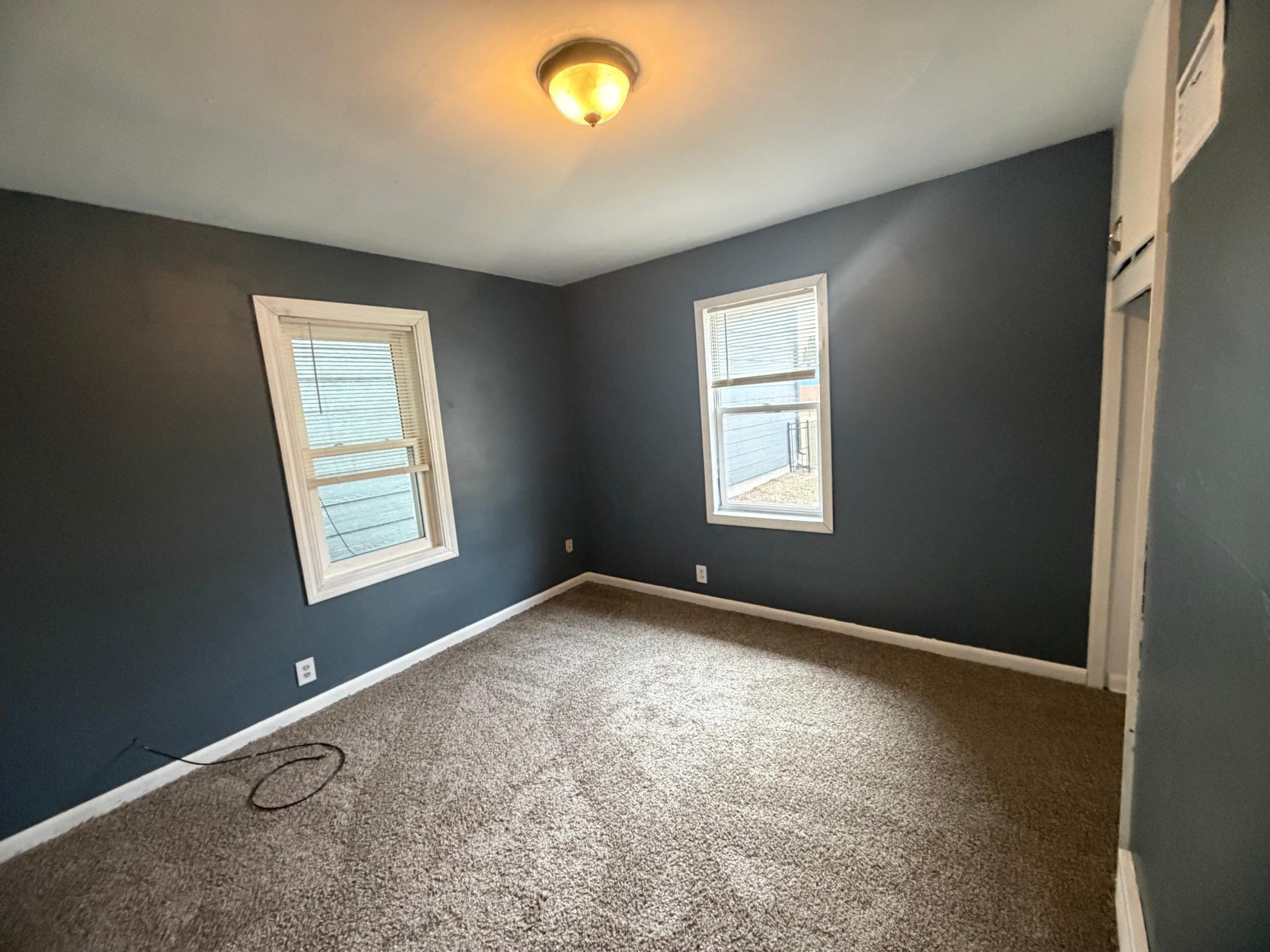 713 Pershing Boulevard