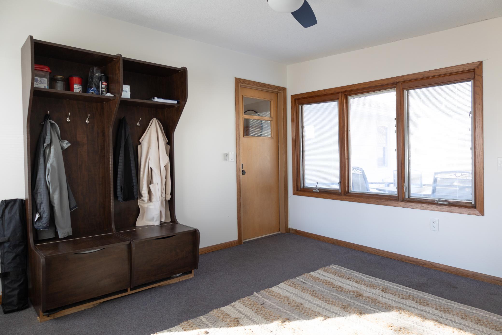 204 Clary Street W