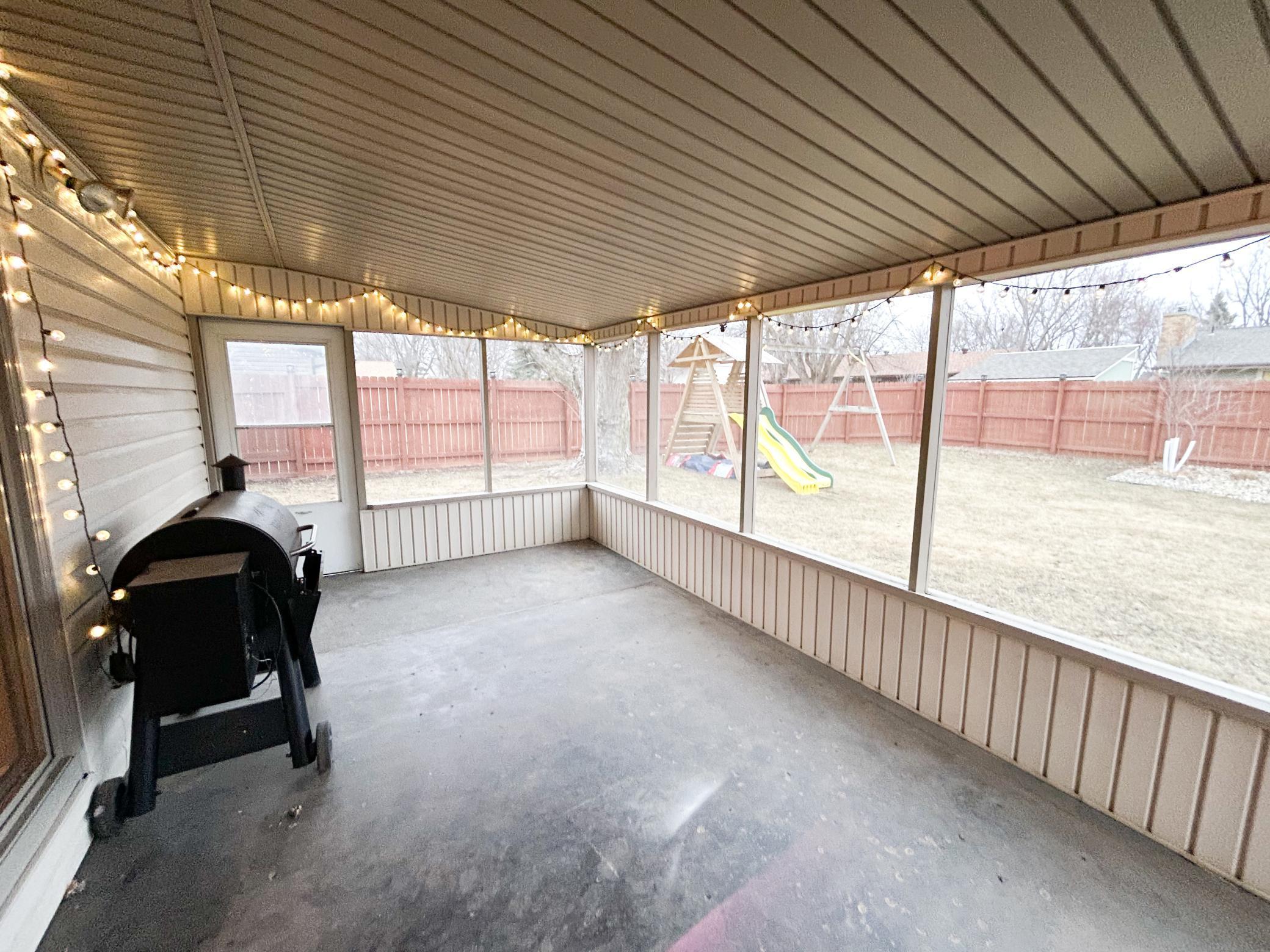 1166 Maplewood Drive