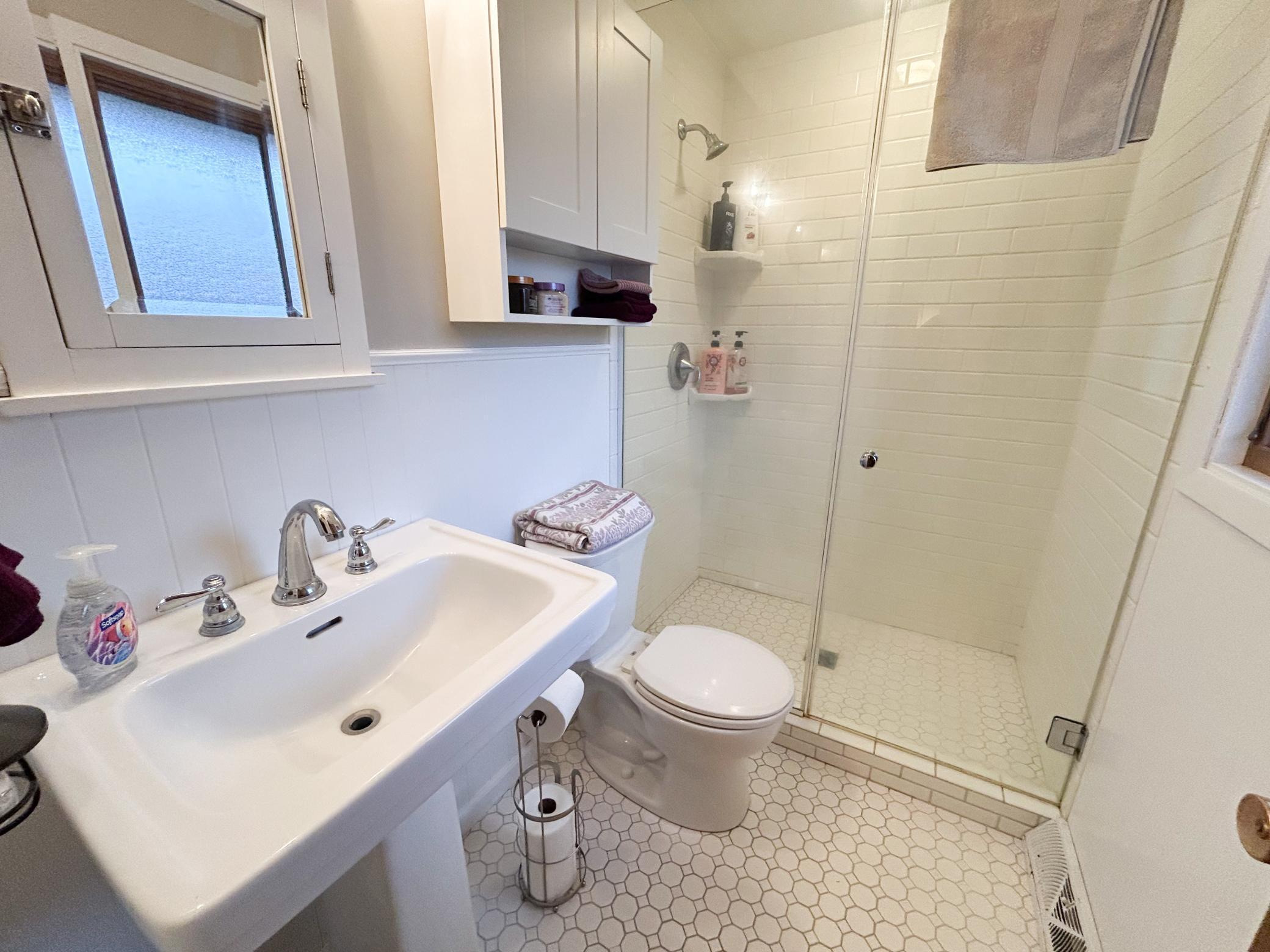 1166 Maplewood Drive