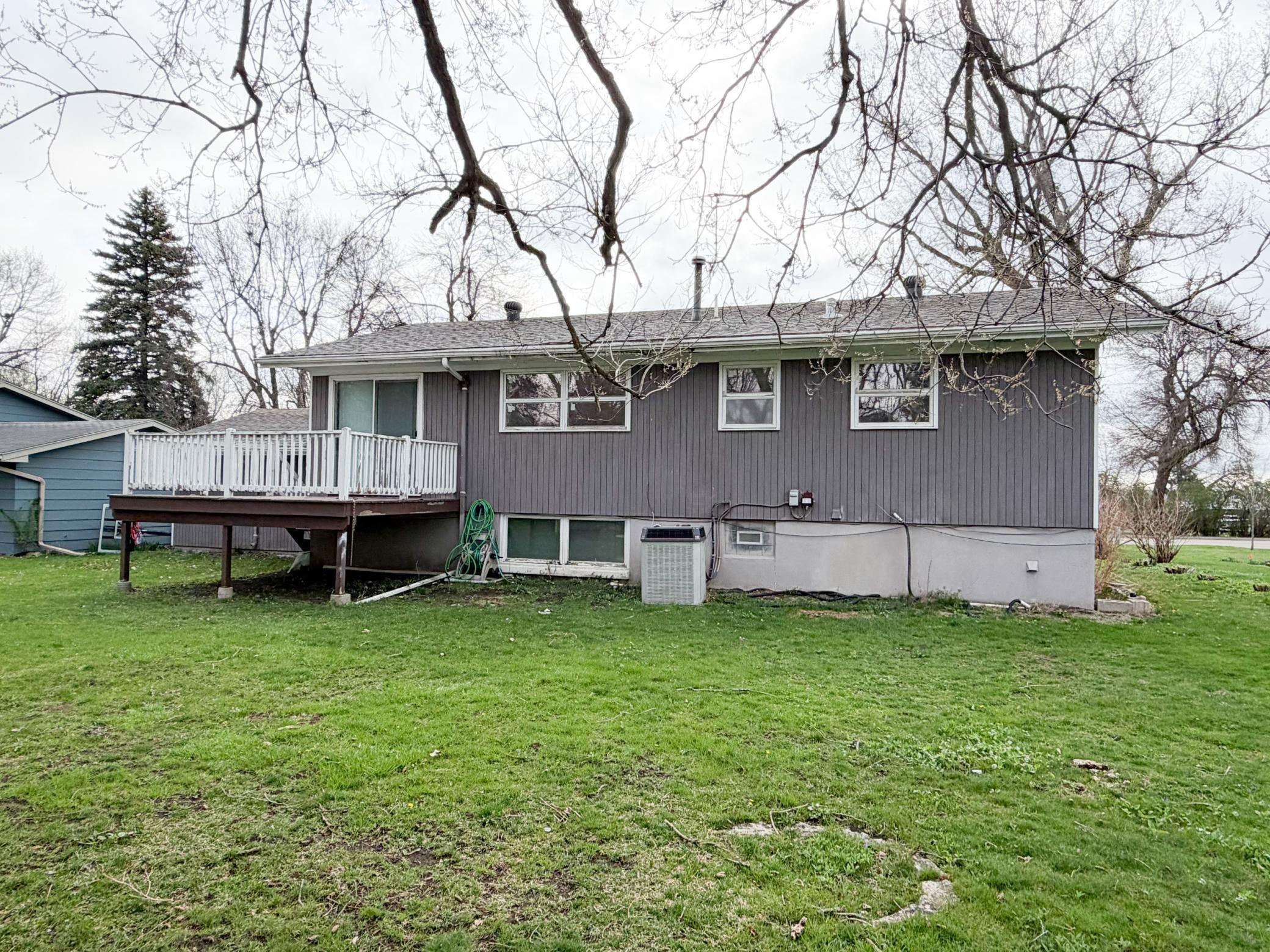 746 W Shore Drive