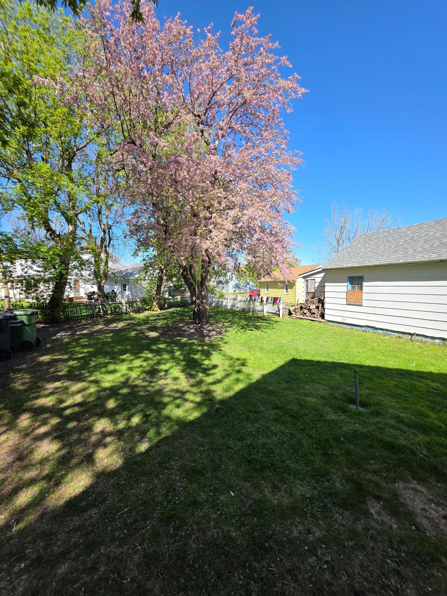 901 Church Avenue