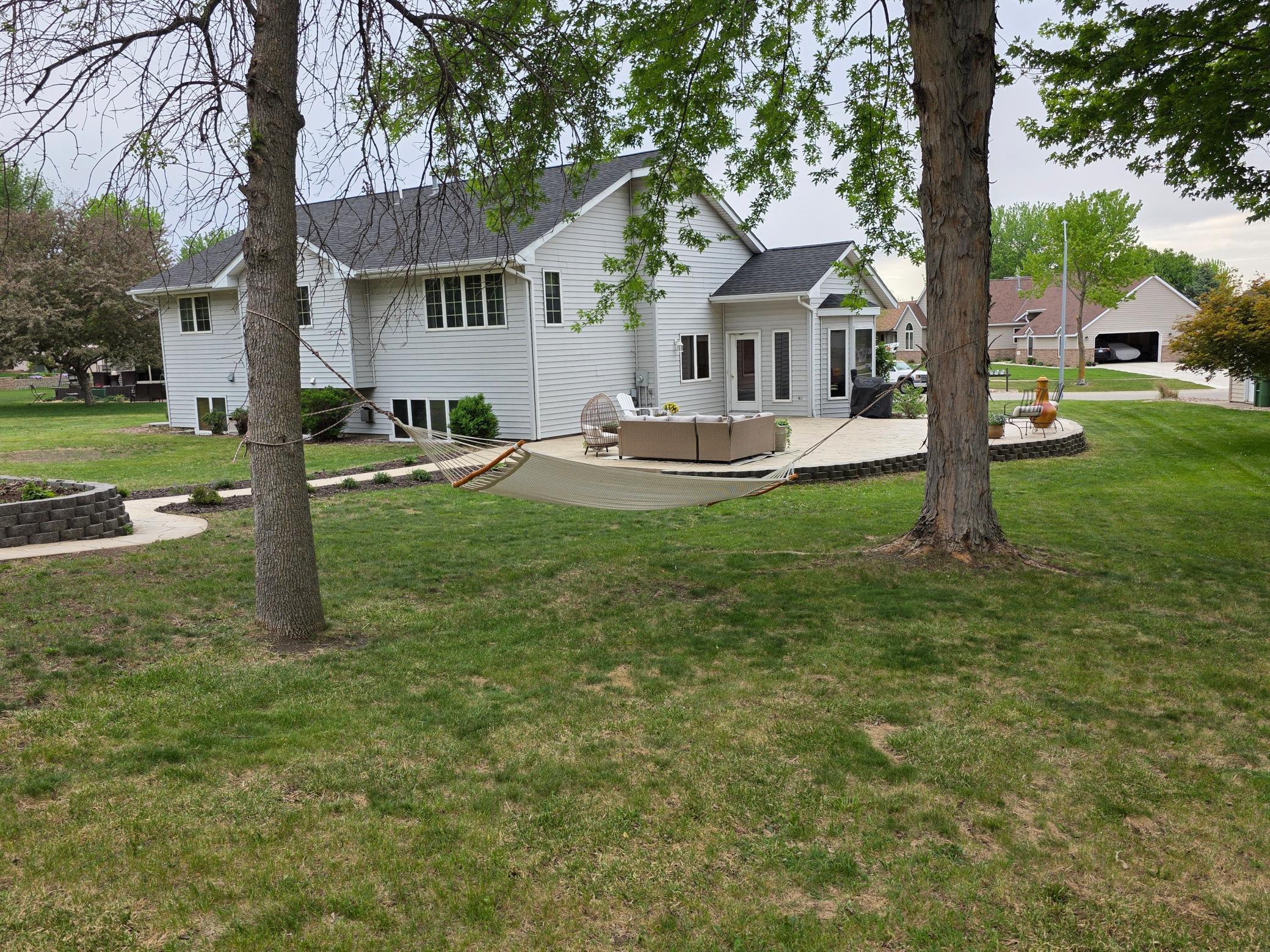 885 Briarwood Drive